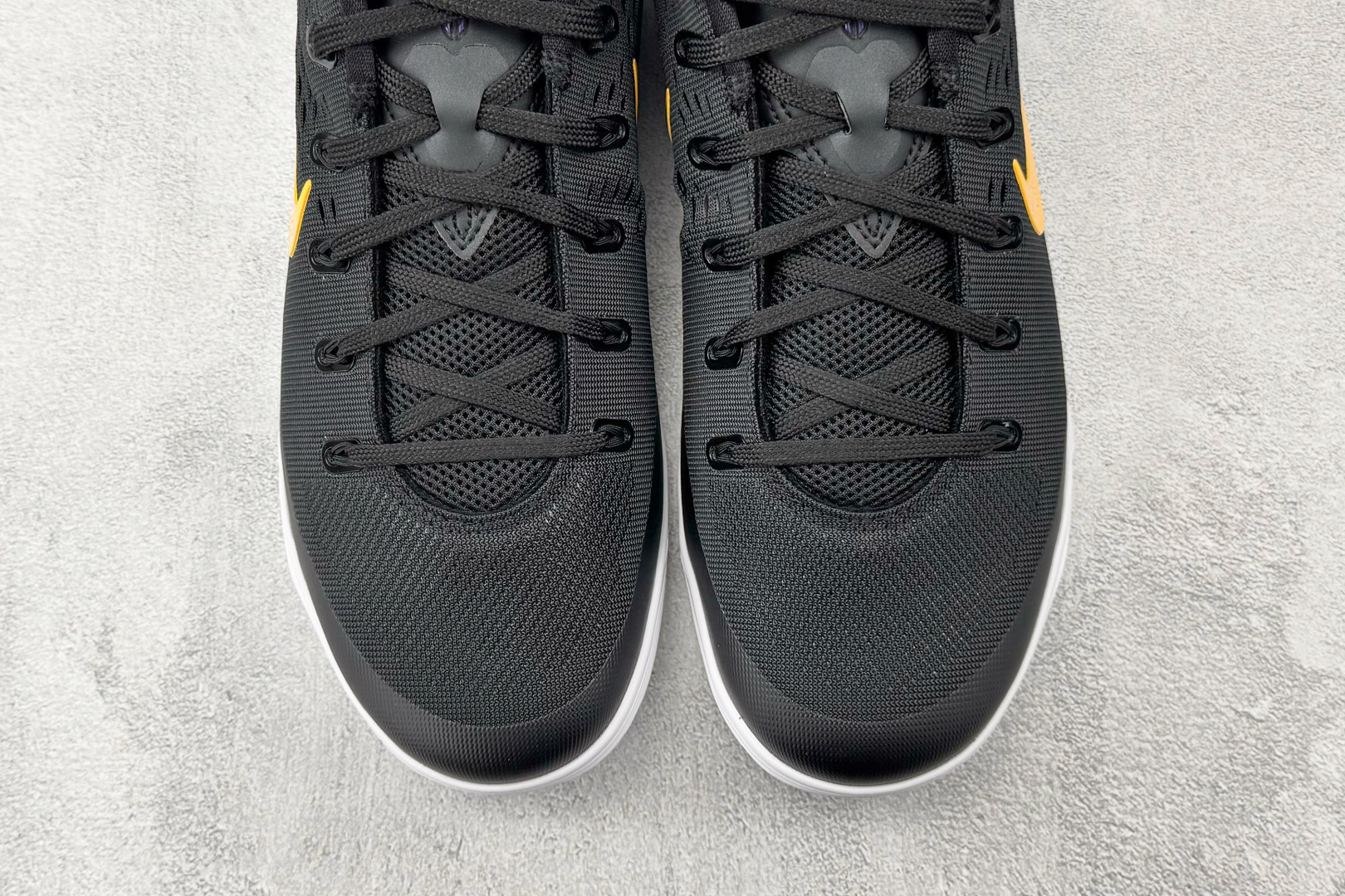 顶级完美复刻 Nike Kobe 9 EM Low Protro 黑金色 IH1401-002 顶级完美复刻 Nike Kobe 9 EM Low Protro 黑金色 IH1401-002