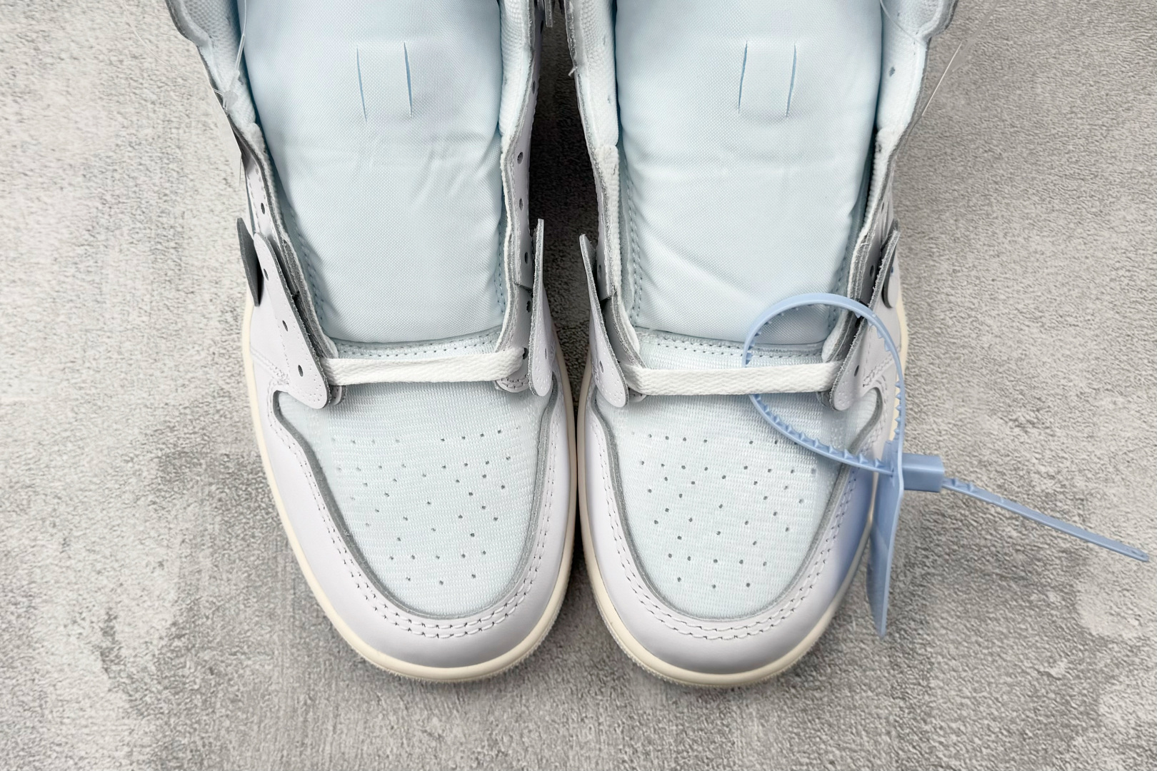 LJR OFF-WHITE × Jordan Air Jordan 1 High White the t