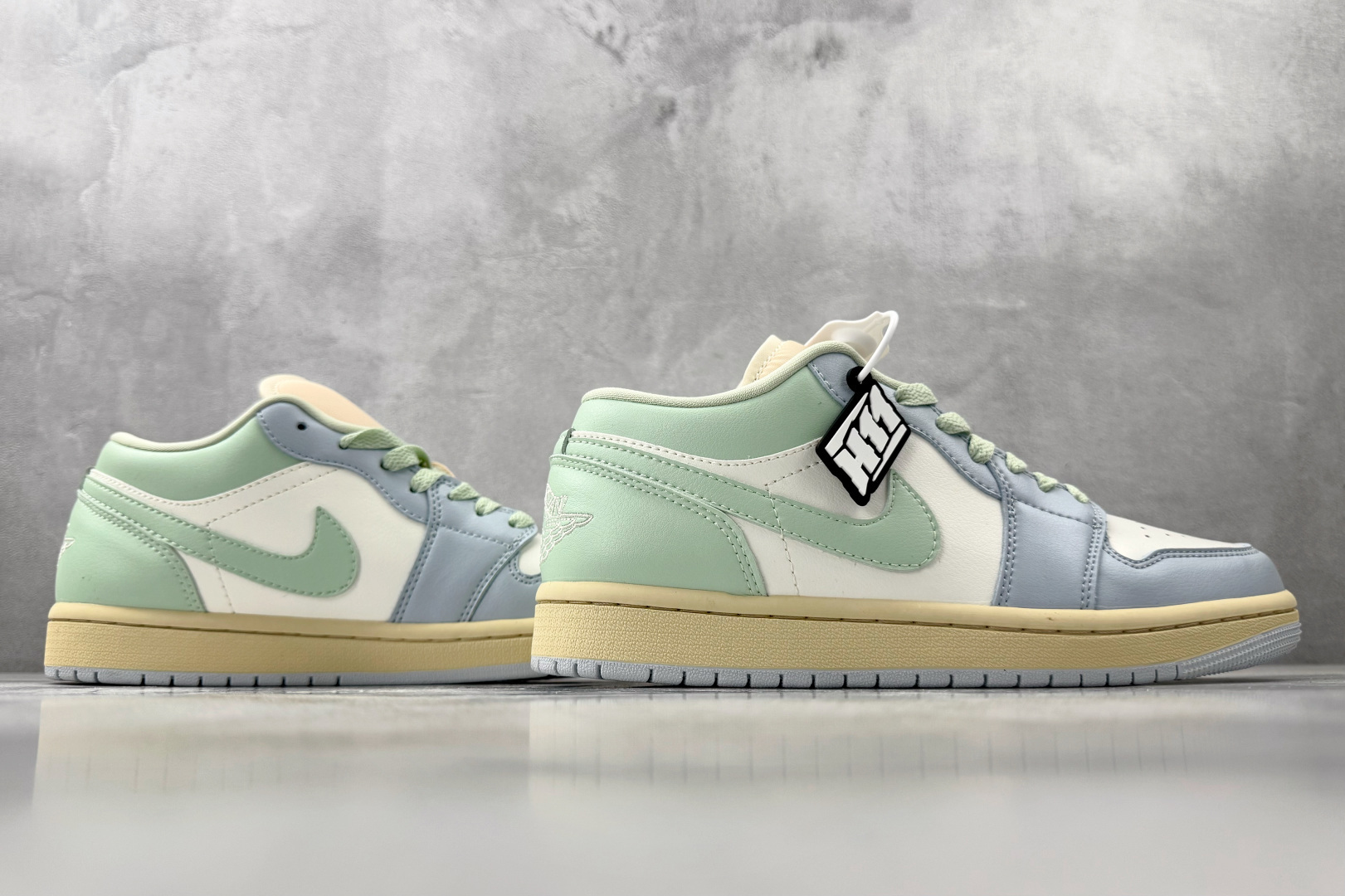 平台爆款 Jordan Air Jordan 1 蓝绿 DC0774-108 平台爆款 Jordan Air Jordan 1 蓝绿 DC0774-108