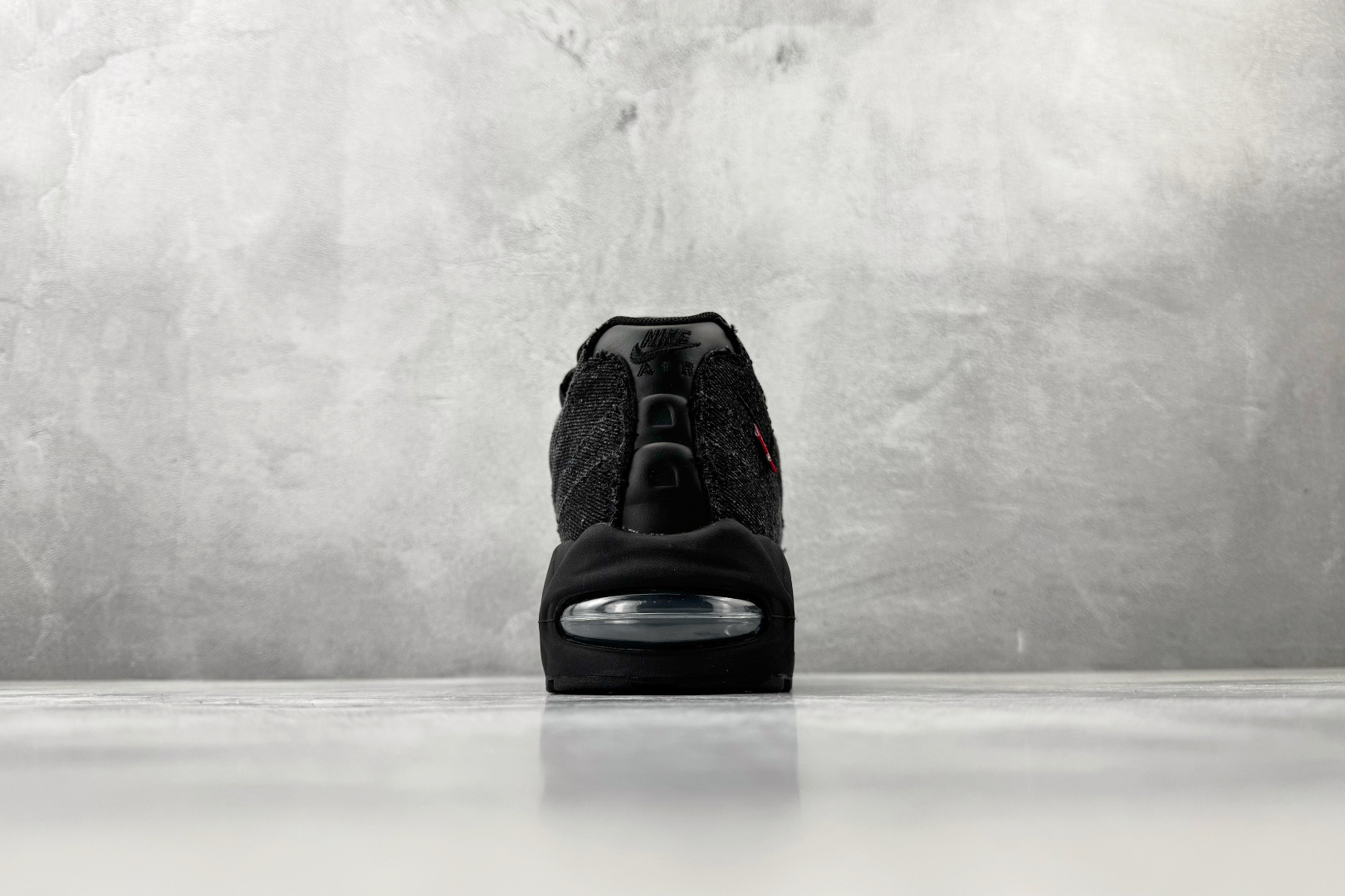 KZ 2.0 口碑神作 Levi's x Nike Air Max 95 “Black/Anthraci