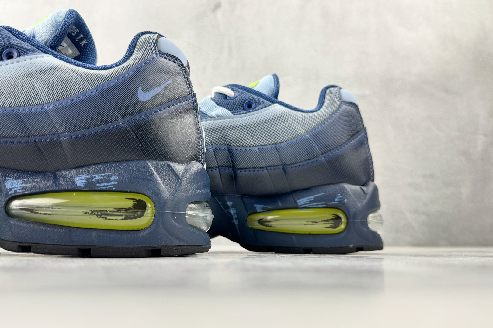 KZ 2.0 口碑神作 Yu-Gi-Oh! x Nike Air Muscle 95 游戏王联名 超感蓝
