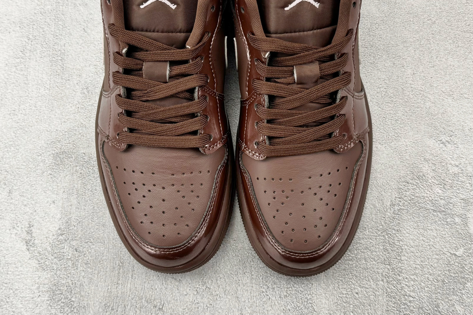 平台爆款 Jordan Air Jordan 1 棕色 IQ9787-262 平台爆款 Jordan Air Jordan 1 棕色 IQ9787-262