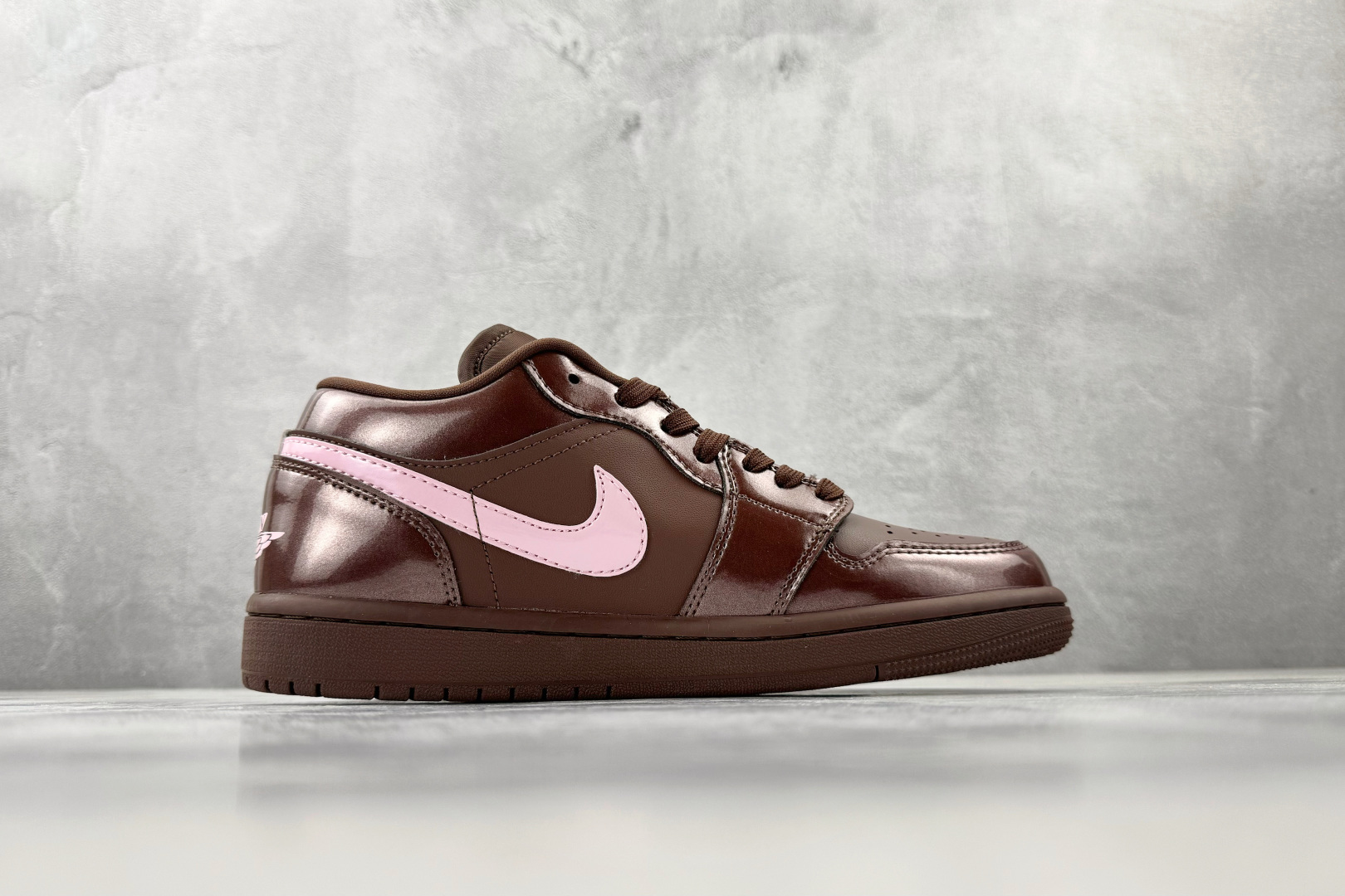 平台爆款 Jordan Air Jordan 1 棕色 IQ9787-262 平台爆款 Jordan Air Jordan 1 棕色 IQ9787-262