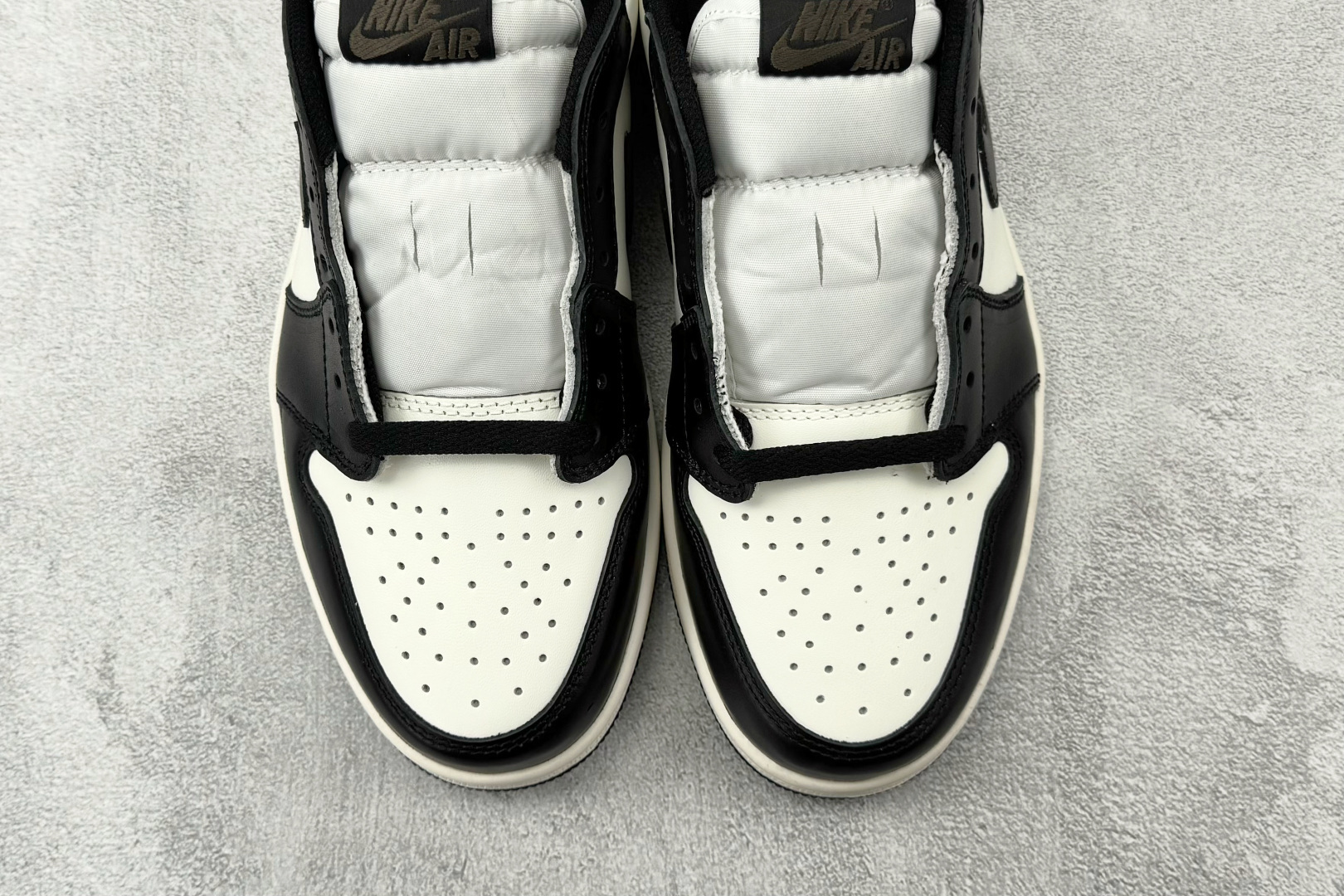 平台爆款 Jordan Air Jordan 1 黑白棕 CZ0790-102 平台爆款 Jordan Air Jordan 1 黑白棕 CZ0790-102