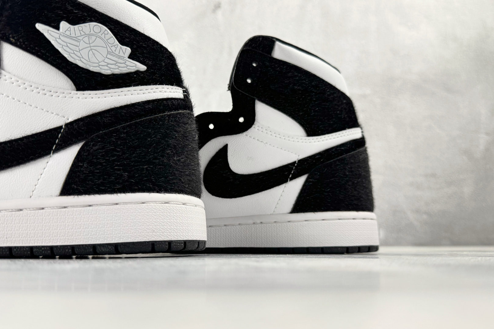 平台爆款 Jordan Air Jordan 1 Retro High Panda 黑白熊猫 CD0461-007 平台爆款 Jordan Air Jordan 1 Retro High Panda 黑白熊猫 CD0461-007