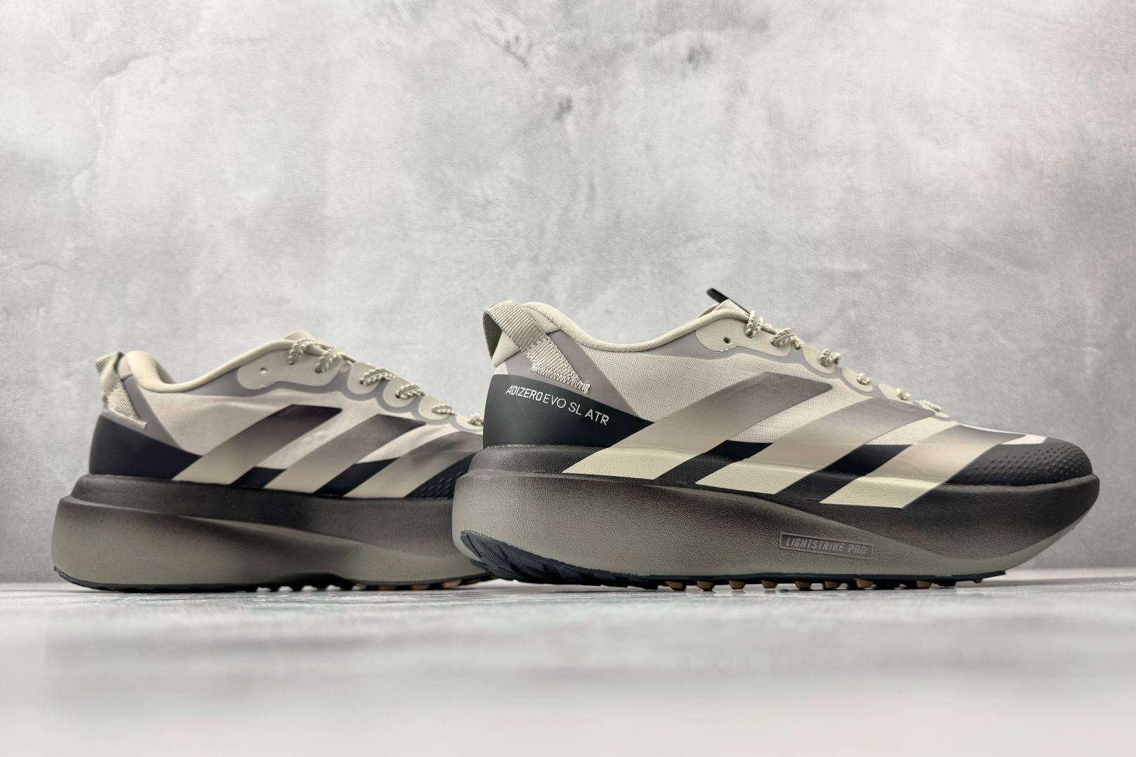 平台订单 adidas Adizero Evo SL ATR 米黑 KK0309 平台订单 adidas Adizero Evo SL ATR 米黑 KK0309