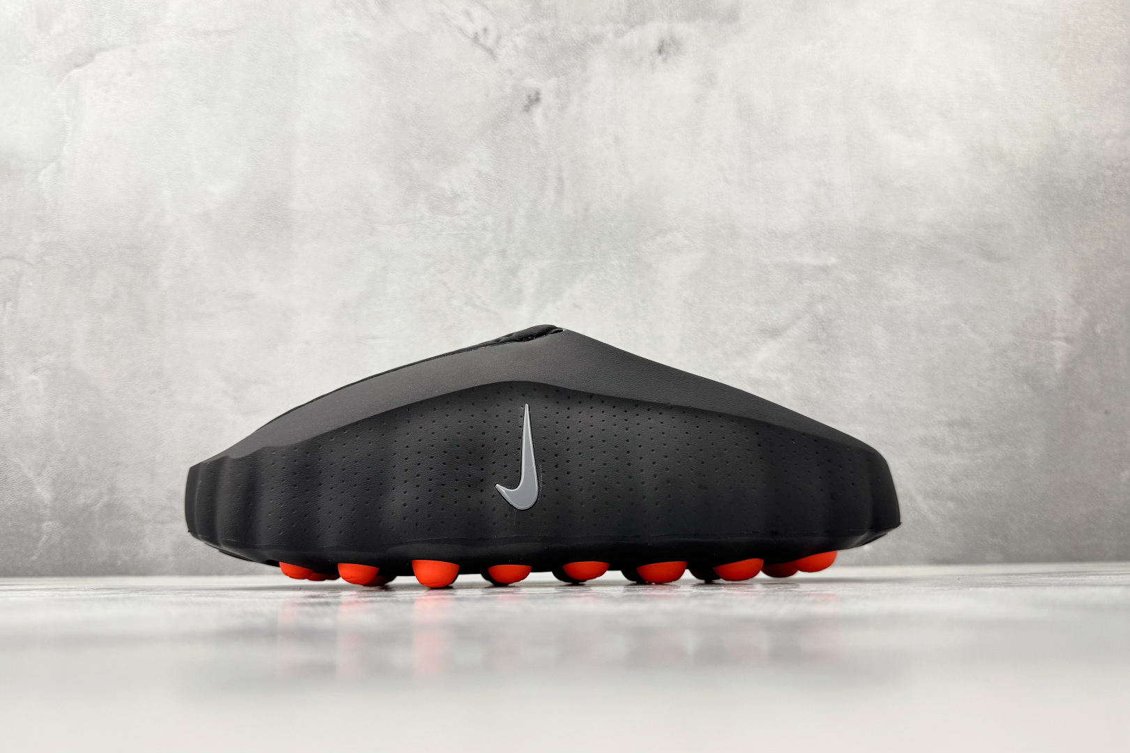 老 PK Nike Mind 001 黑色货号：HQ4307-001尺码：36 36.5 37 38.5