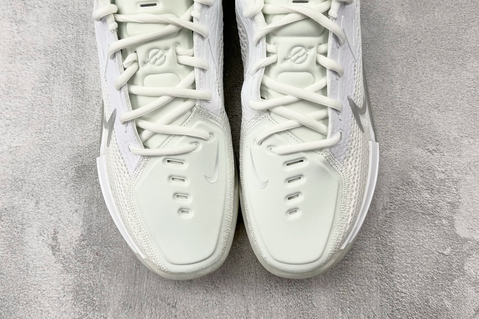 OX Nike Air Zoom G.T. Cut 1 EP 白色货号：CZ0176-102尺码：36 