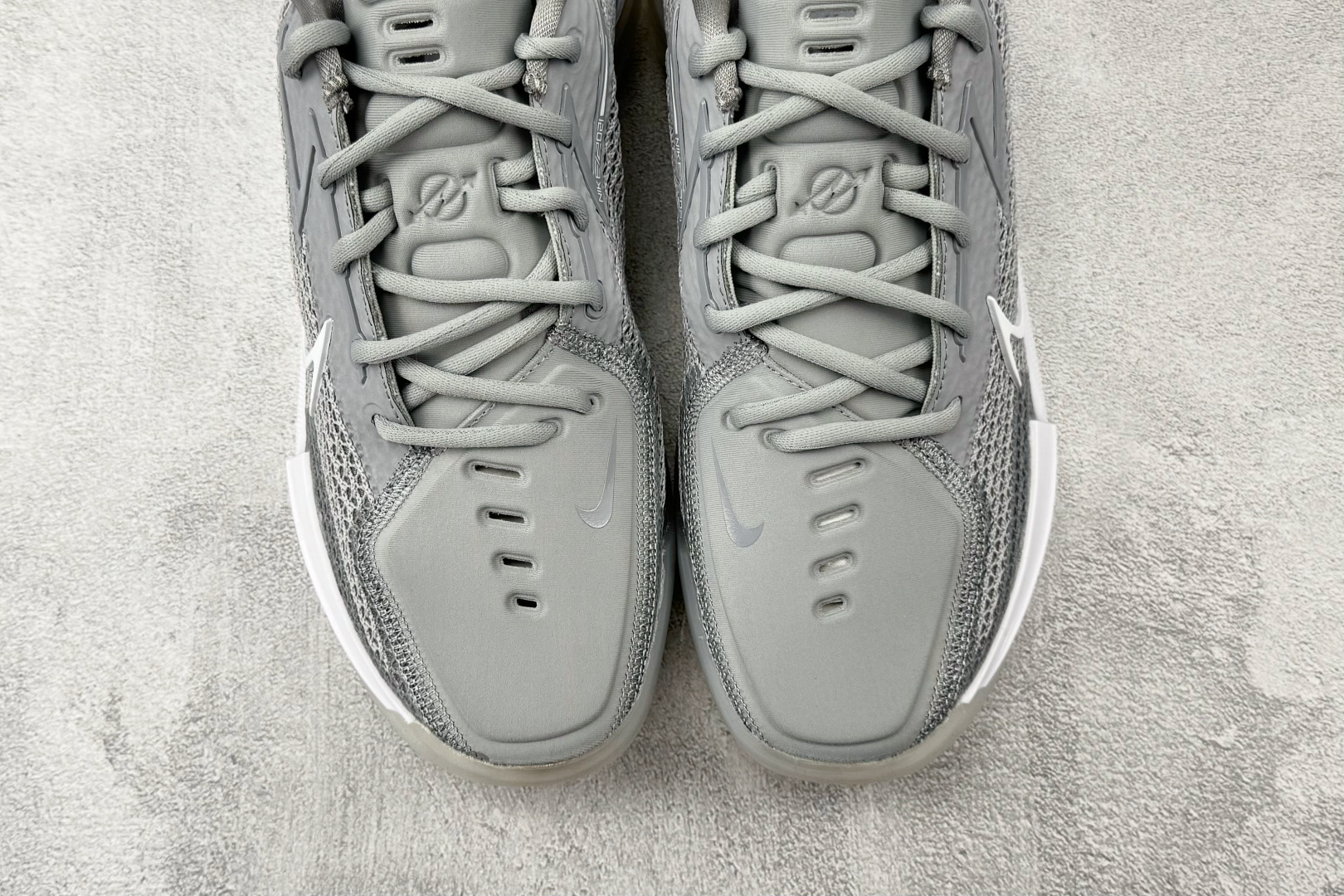 OX Nike Air Zoom G.T. Cut 1 白灰货号：DM5039-003尺码：36 36.