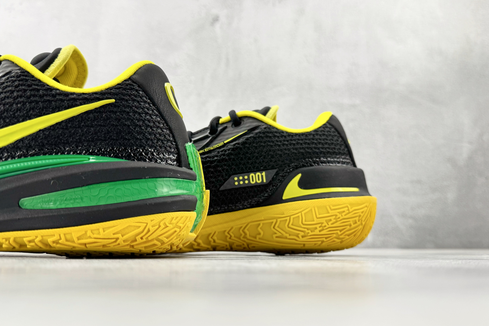 OX Nike Air Zoom G.T. Cut 1 黑鸭子货号：-PC尺码：36 36.5 37.5