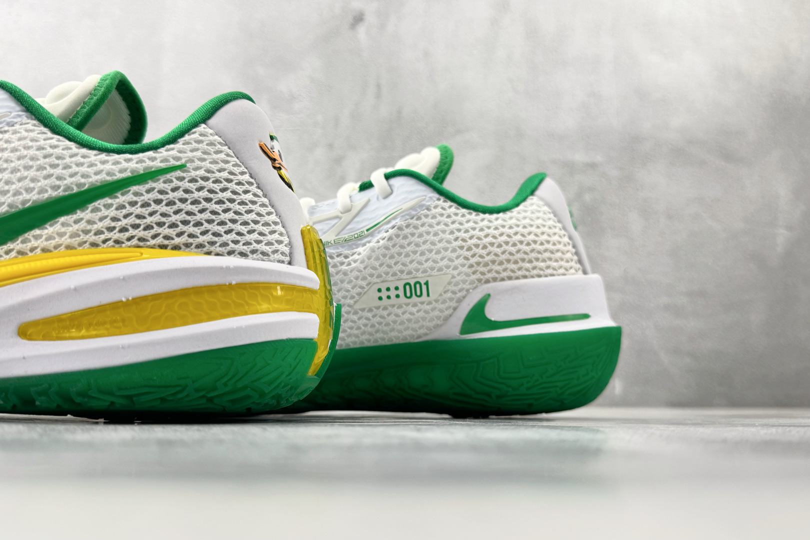 OX 【定制球鞋】 Nike Air Zoom G.T. Cut 1 811制造 鸭子机动队 白绿黄货号