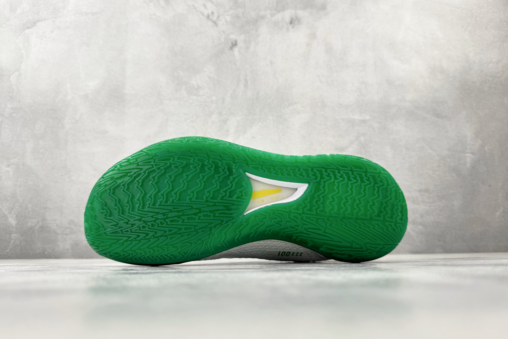 OX 【定制球鞋】 Nike Air Zoom G.T. Cut 1 811制造 鸭子机动队 白绿黄货号