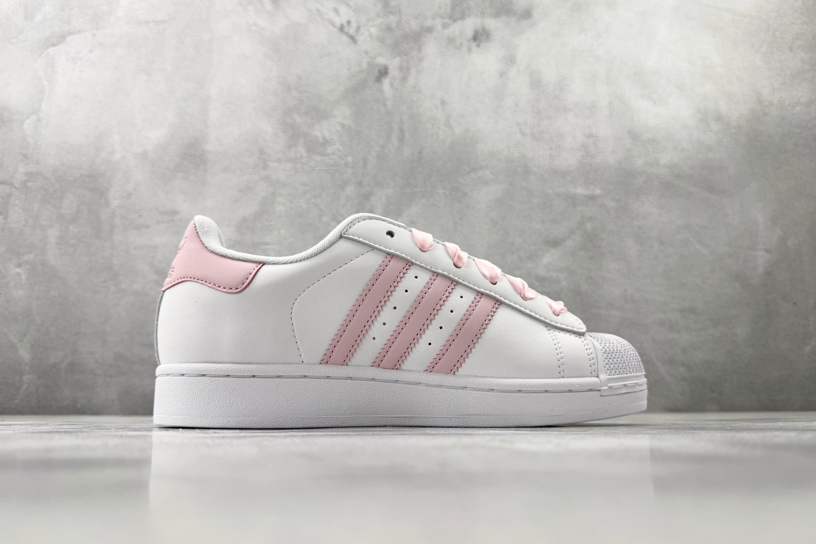平台订单 定制球鞋 adidas originals SUPERSTAR 樱缎星迹 粉色 EG4958 平台订单 定制球鞋 adidas originals SUPERSTAR 樱缎星迹 粉色 EG4958