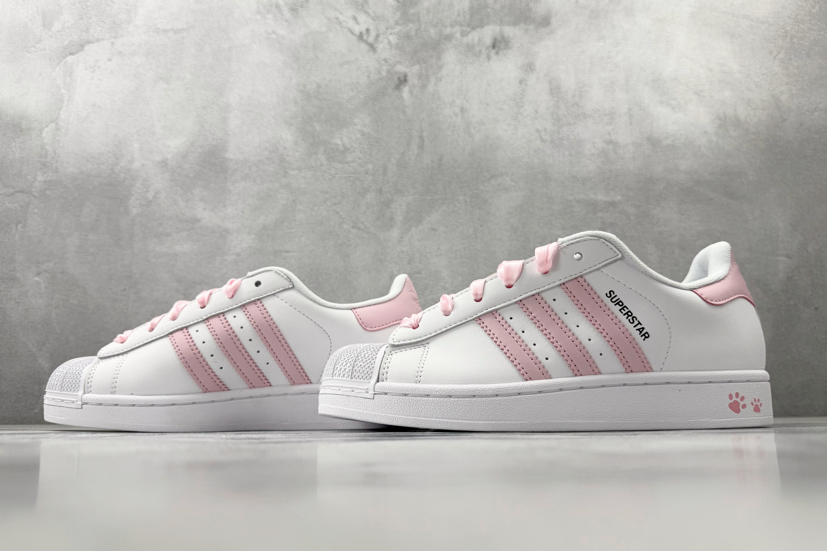 平台订单 定制球鞋 adidas originals SUPERSTAR 樱缎星迹 粉色 EG4958 平台订单 定制球鞋 adidas originals SUPERSTAR 樱缎星迹 粉色 EG4958