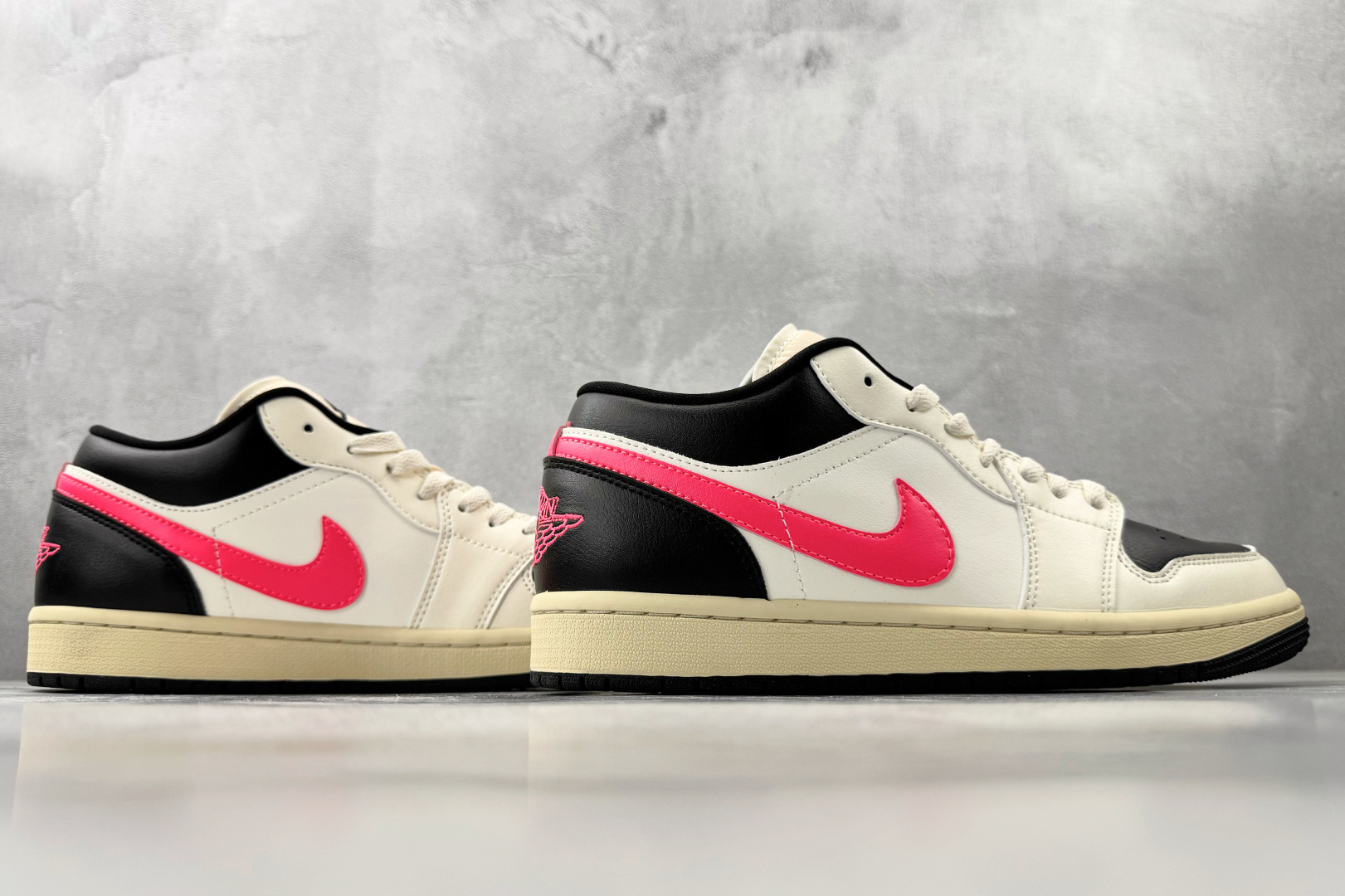 平台爆款 Jordan Air Jordan 1 象牙白 DC0774-107 平台爆款 Jordan Air Jordan 1 象牙白 DC0774-107