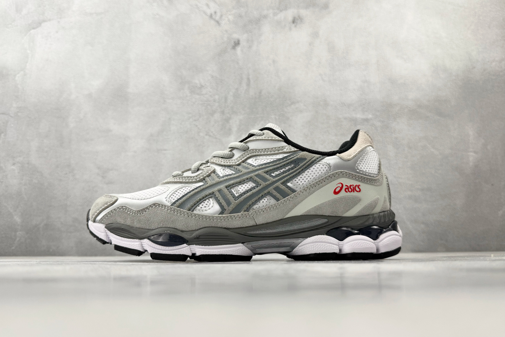 XP 平台专供 ASICS GEL-NYC系列 灰色货号：1201A789-102尺码：36 36.5 