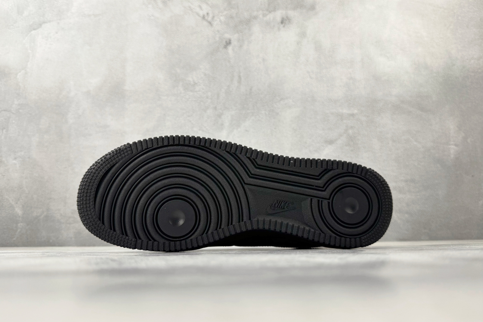 XC2.0 Nike Air Force 1 07 黑白货号：FZ0627-010尺码：35.5 36 