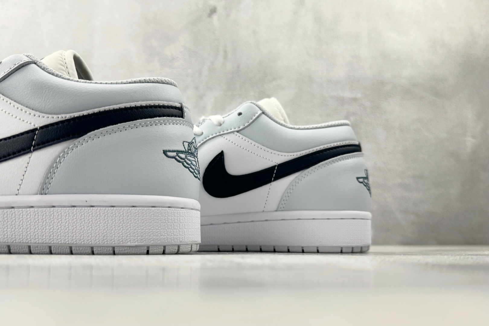 XC Jordan Air Jordan 1 浅蓝白货号：-400尺码：36 36.5 37.5 38 