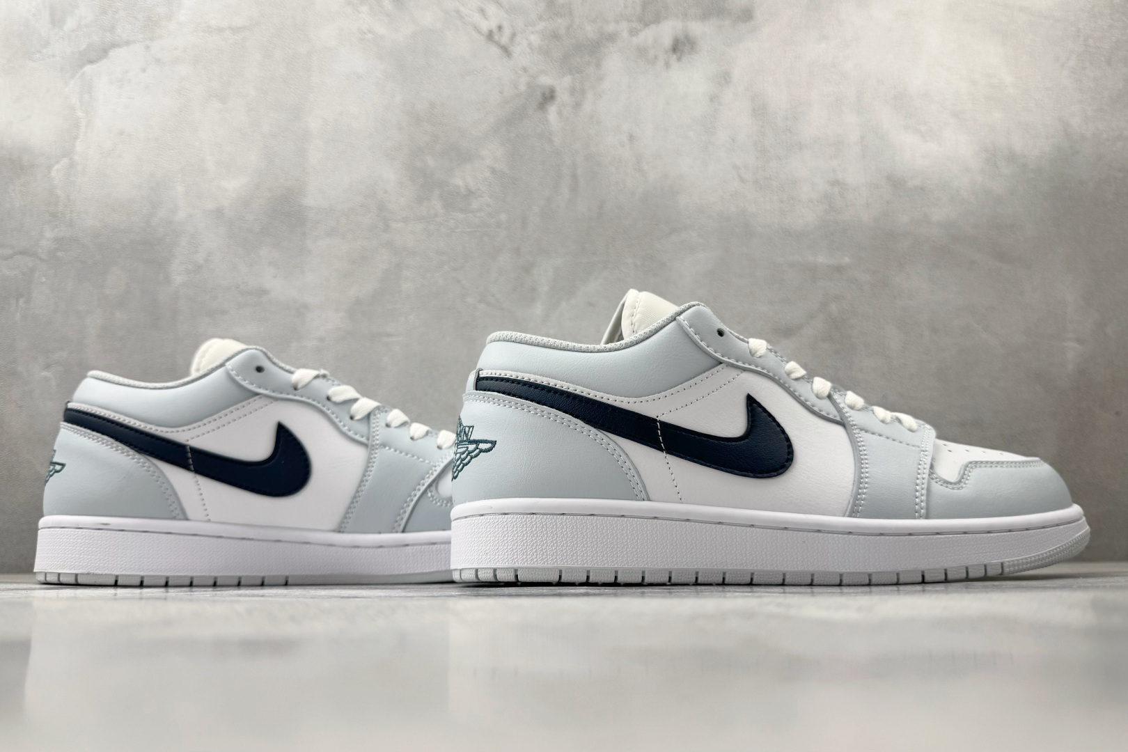 XC Jordan Air Jordan 1 浅蓝白货号：-400尺码：36 36.5 37.5 38 