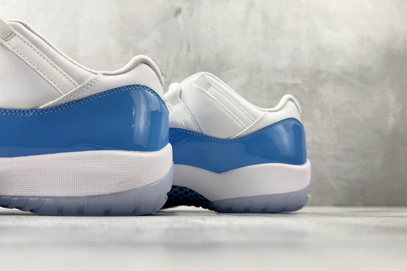 490 Jordan Air Jordan 11 retro 北卡蓝 FV5104-100