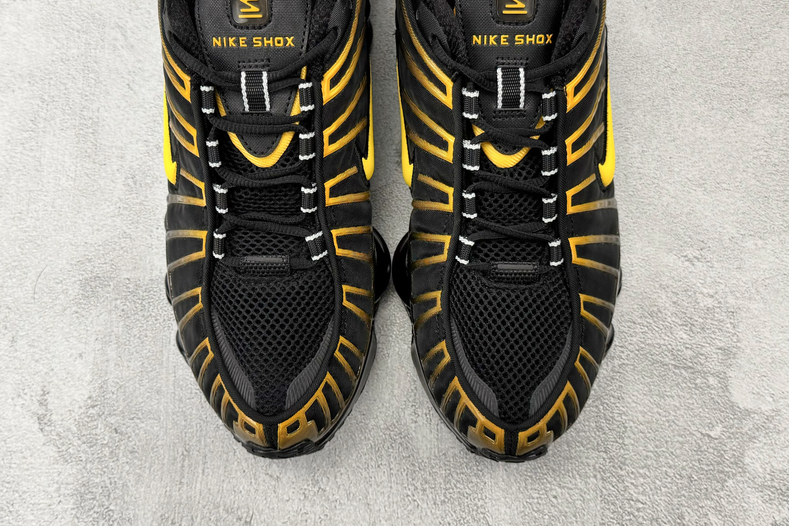 MAX 原版开发 Nike × NFL Shox TL系列 黑金货号：AV3595-013尺码：39 4