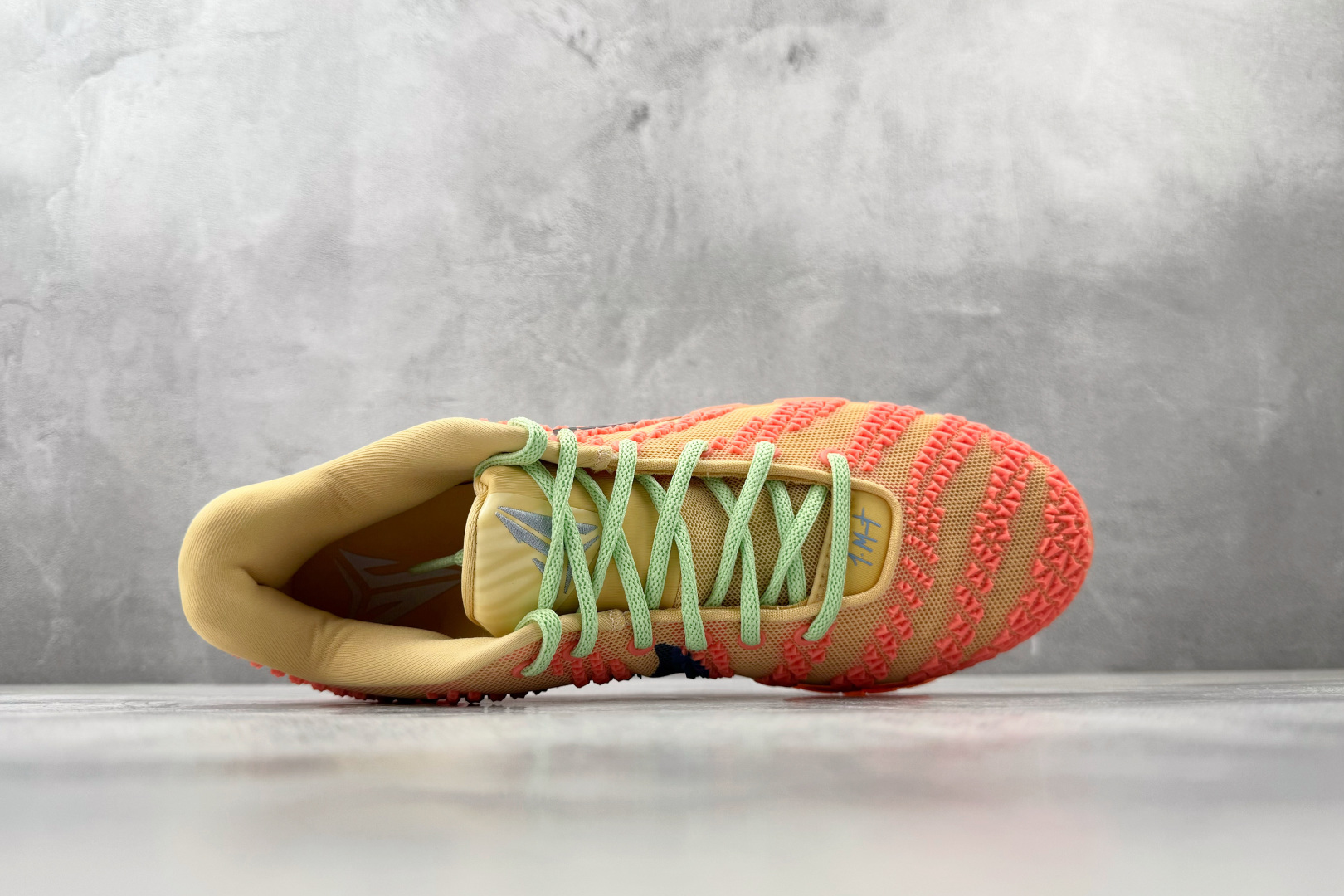 OX Nike Ja 3 莫兰特三代 Daybreak 橙色货号：HF2793-201尺码：36 36.