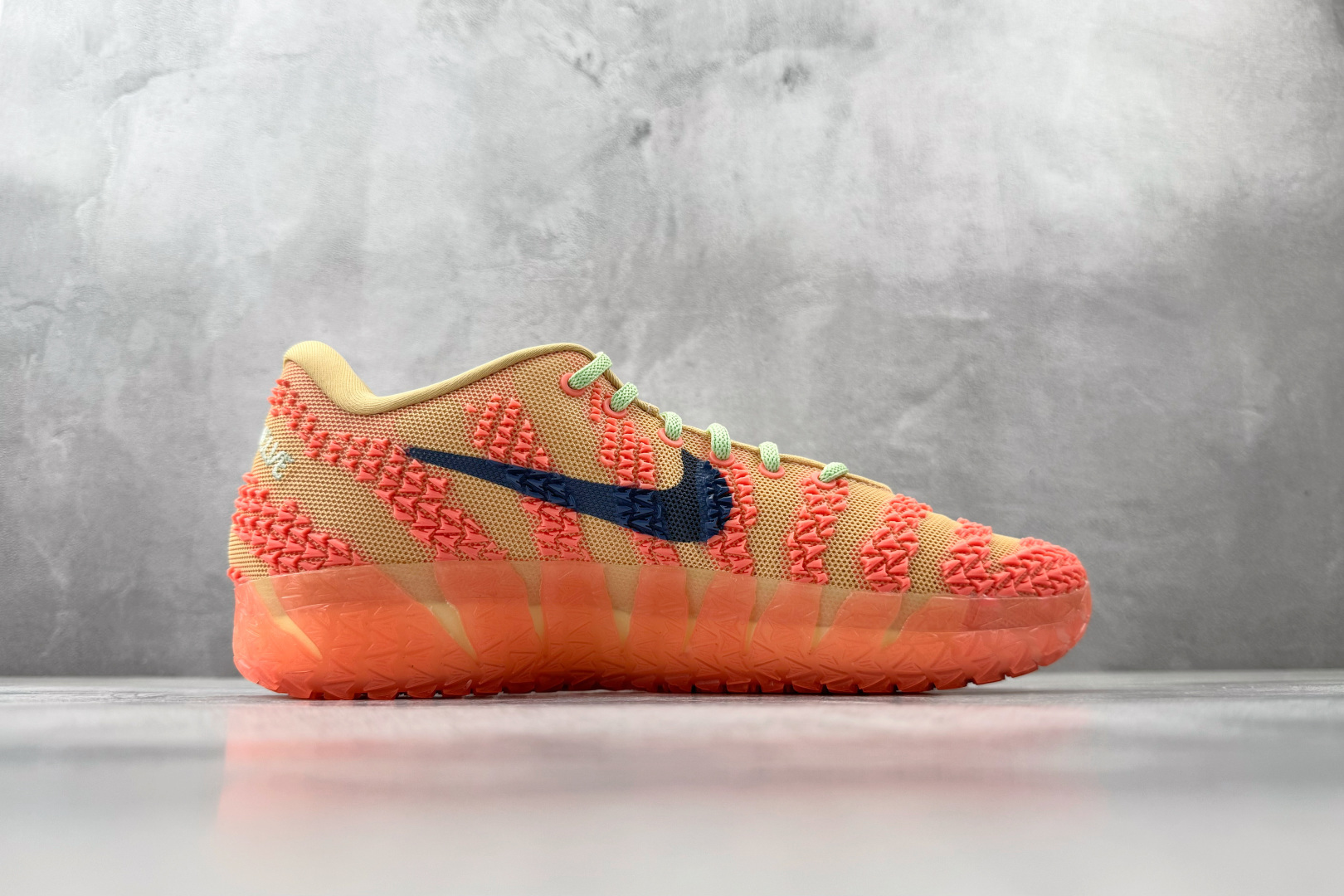 OX Nike Ja 3 莫兰特三代 Daybreak 橙色货号：HF2793-201尺码：36 36.