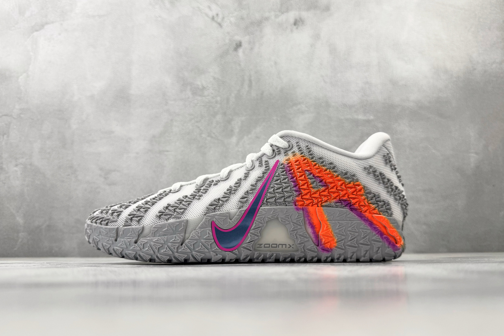 OX Nike Ja 3 莫兰特三代 灰白货号：HF2794-100尺码：36 36.5 37.5 38