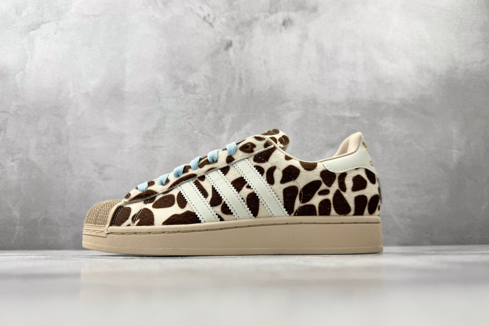 平台订单 adidas originals SUPERSTAR 棕米 KH9031 平台订单 adidas originals SUPERSTAR 棕米 KH9031