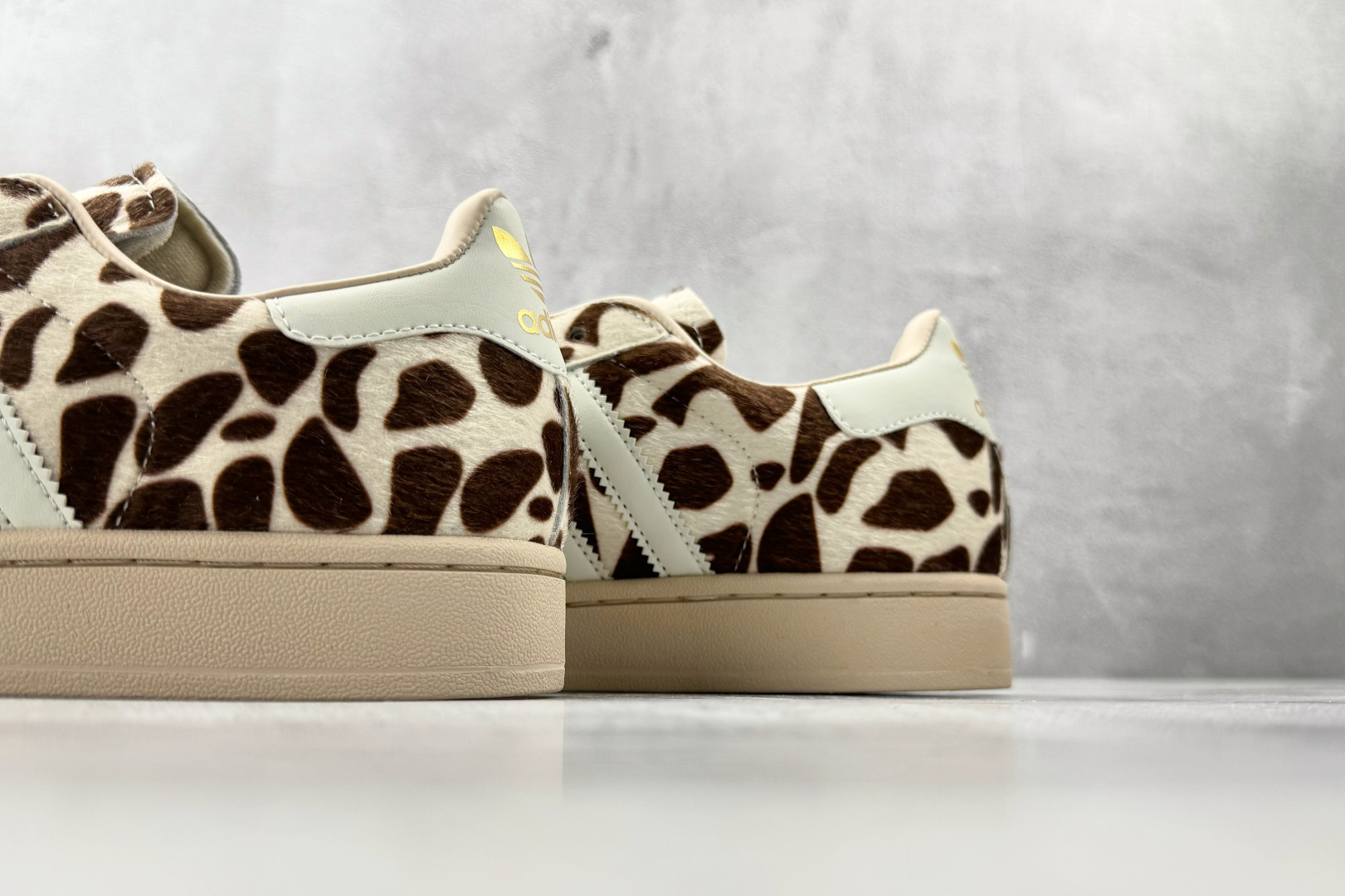平台订单 adidas originals SUPERSTAR 棕米 KH9031 平台订单 adidas originals SUPERSTAR 棕米 KH9031