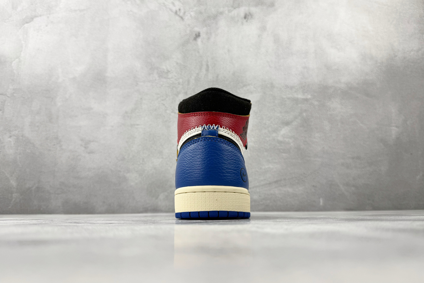 Jordan × Union x Fragment Design Air Jordan 1 High 黑白蓝 IO7847-002 Jordan × Union x Fragment Design Air Jordan 1 High 黑白蓝 IO7847-002