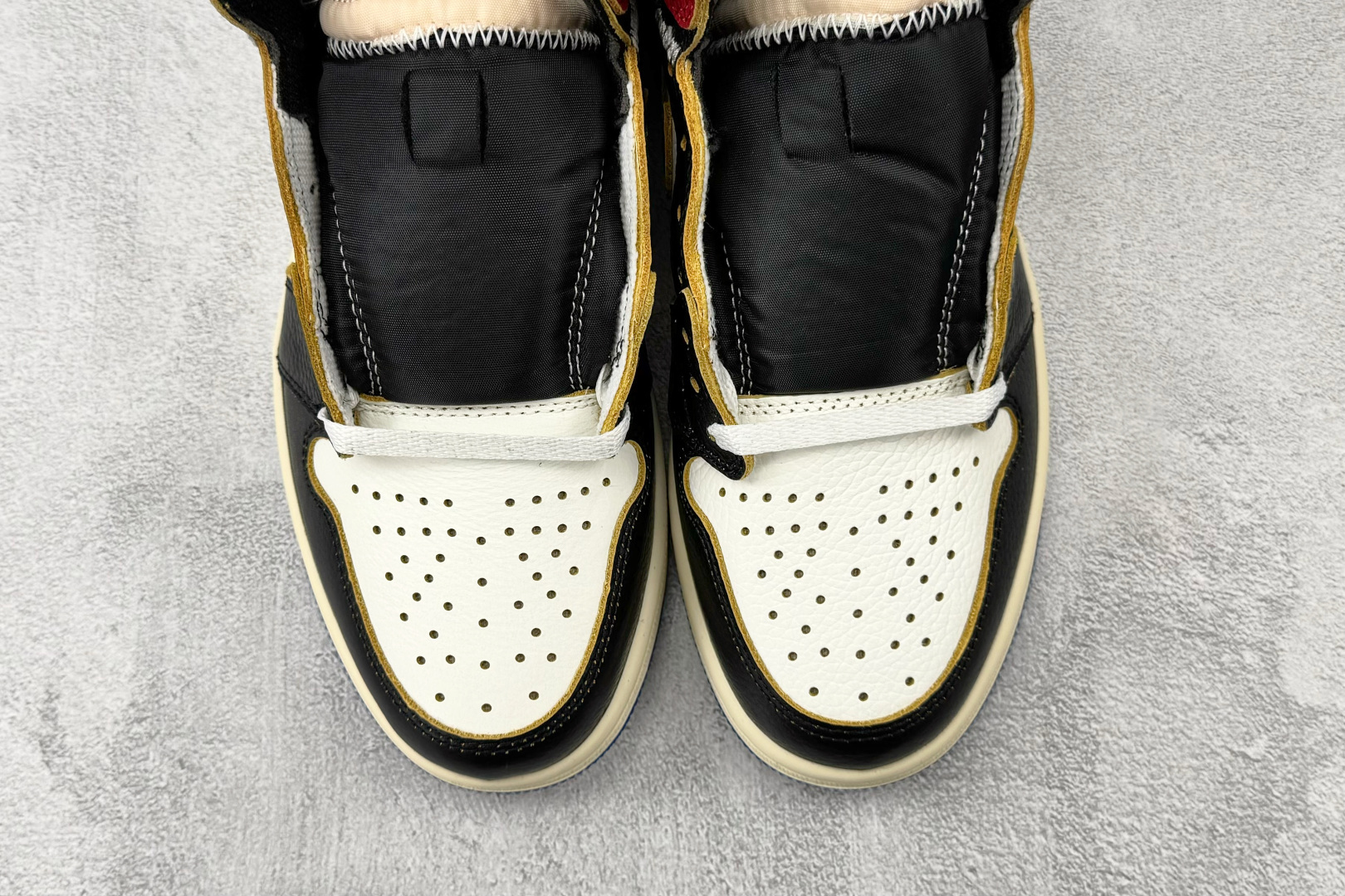 Jordan × Union x Fragment Design Air Jordan 1 High 黑白蓝 IO7847-002 Jordan × Union x Fragment Design Air Jordan 1 High 黑白蓝 IO7847-002