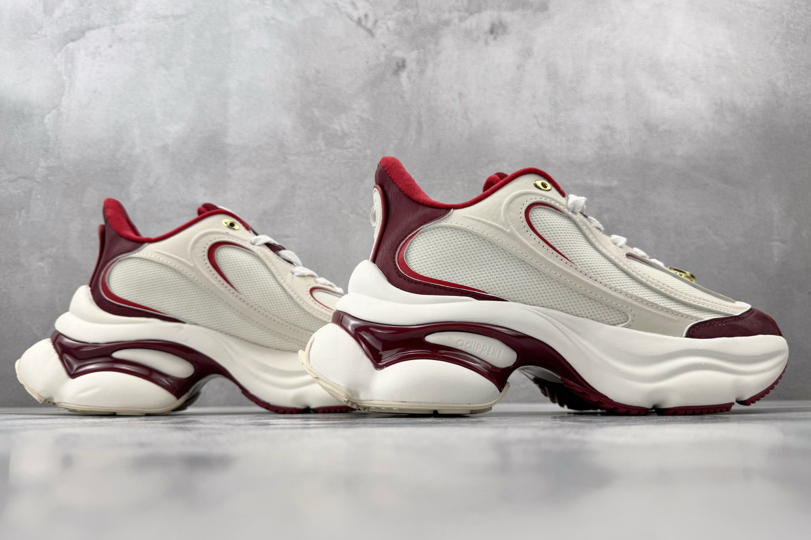 出口订单 adidas originals Ozvenuz CNY马年限定新年款 白色 KI2801 出口订单 adidas originals Ozvenuz CNY马年限定新年款 白色 KI2801