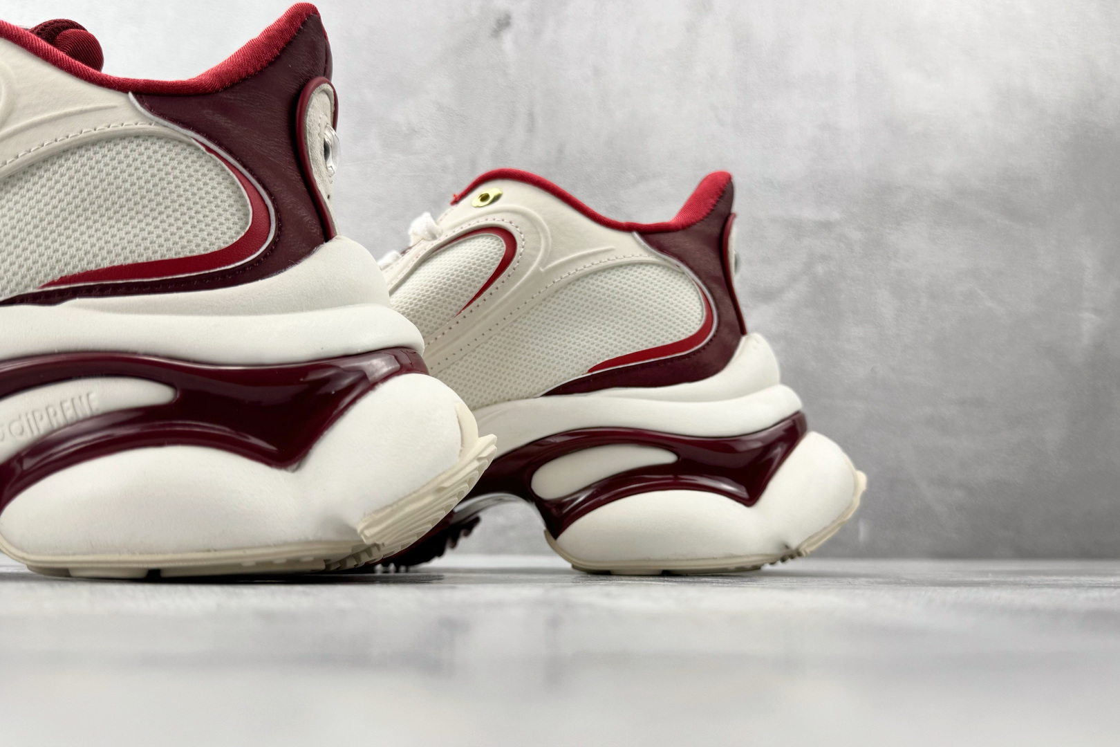 出口订单 adidas originals Ozvenuz CNY马年限定新年款 白色 KI2801 出口订单 adidas originals Ozvenuz CNY马年限定新年款 白色 KI2801
