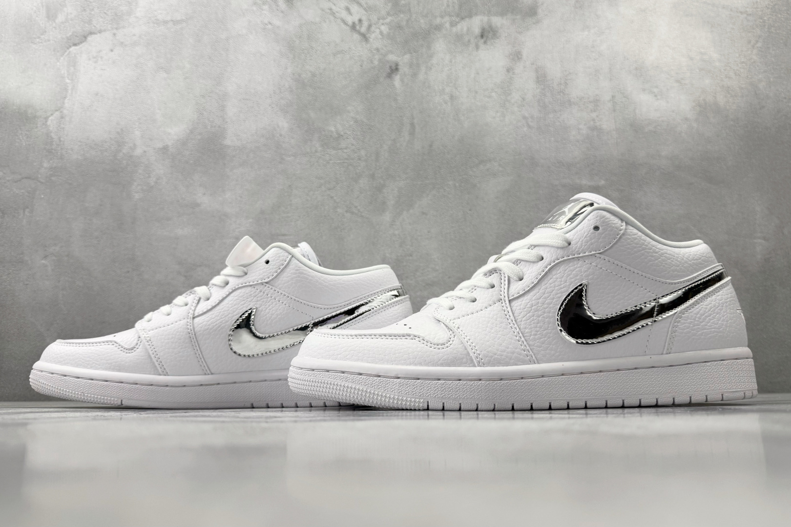 190 平台爆款 Jordan Air Jordan 1 Low 白银 IQ9381-100