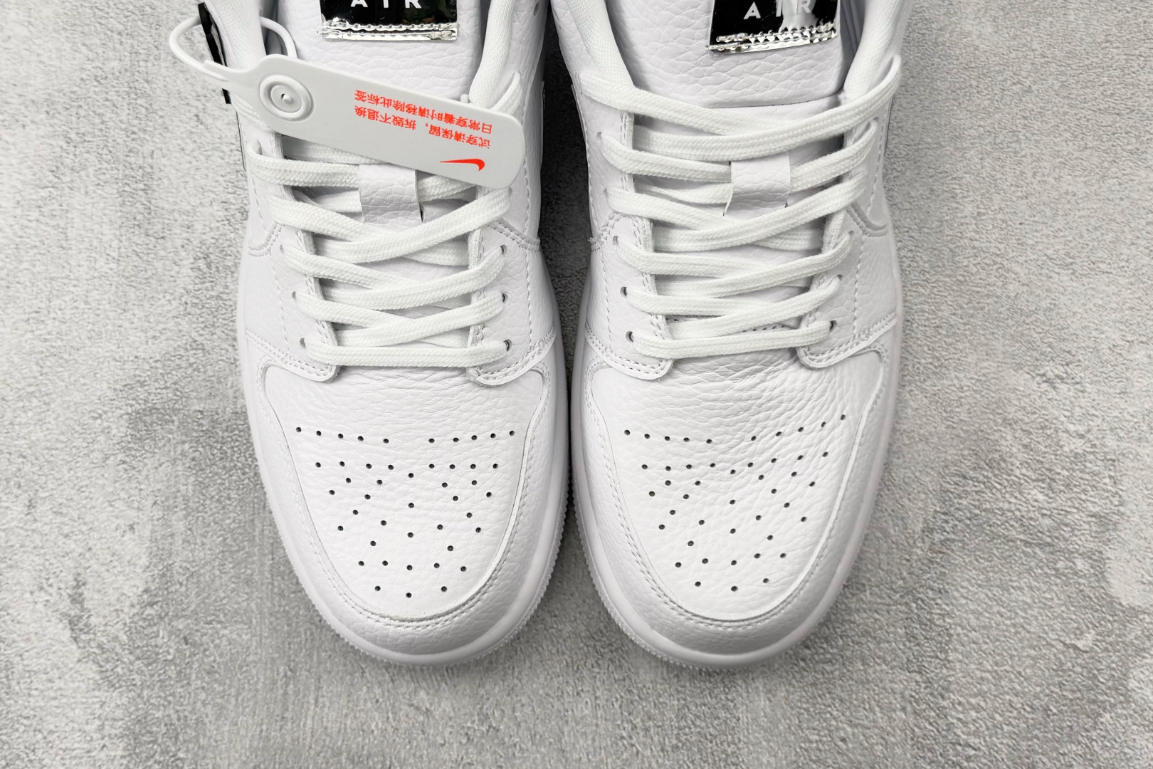190 平台爆款 Jordan Air Jordan 1 Low 白银 IQ9381-100