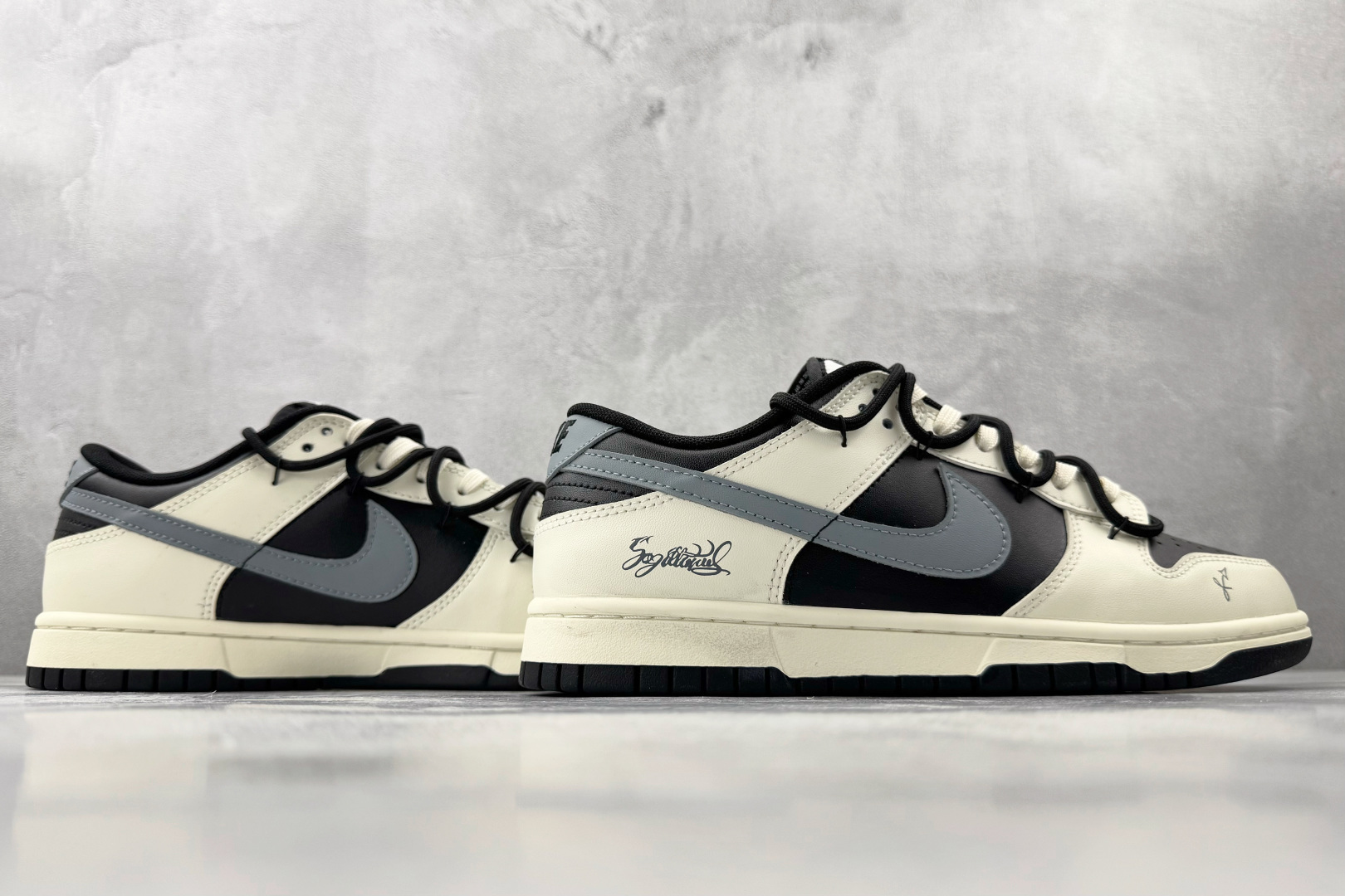 定制球鞋 Nike Dunk 射手座 米灰黑 HF5441-100 定制球鞋 Nike Dunk 射手座 米灰黑 HF5441-100
