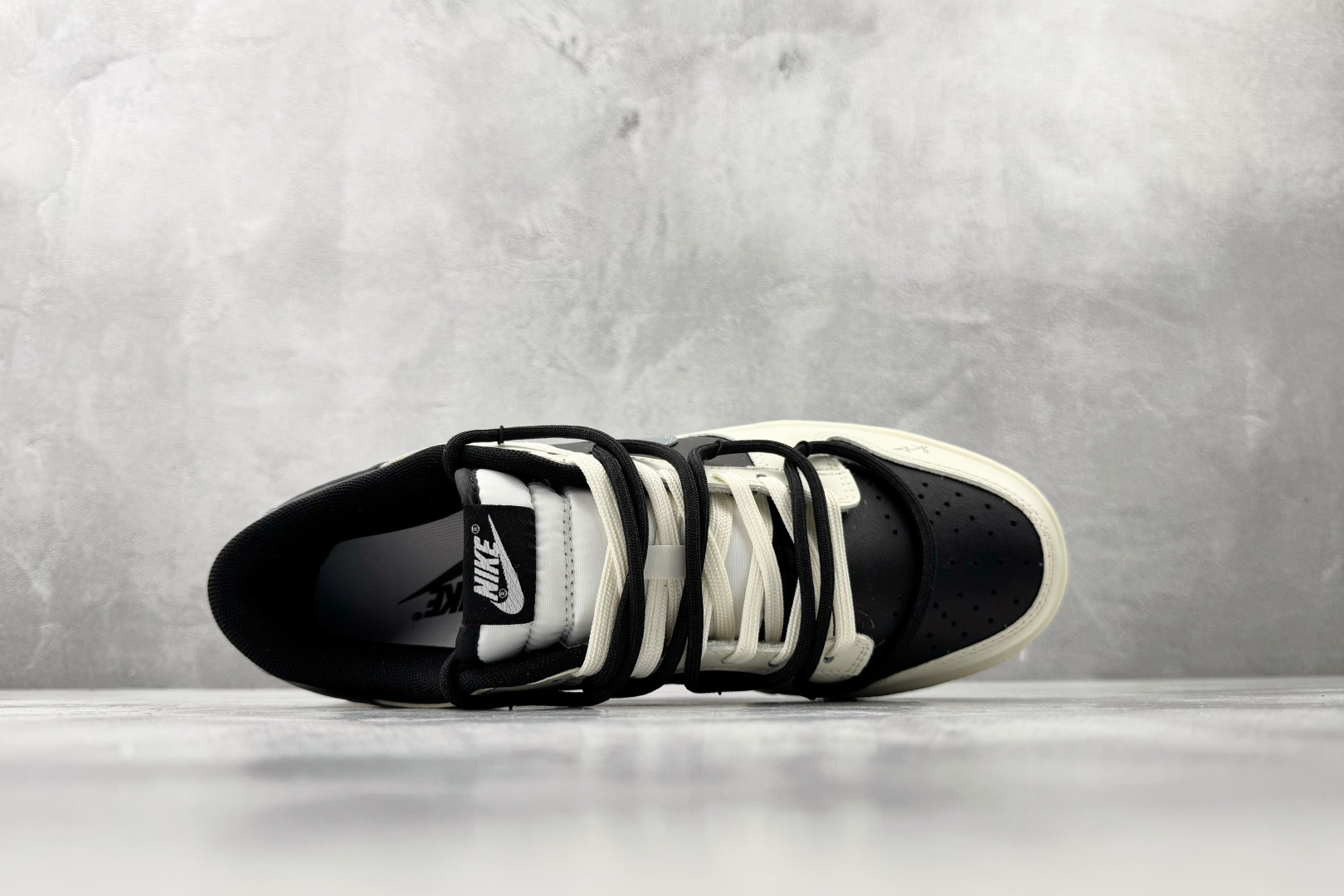 定制球鞋 Nike Dunk 射手座 米灰黑 HF5441-100 定制球鞋 Nike Dunk 射手座 米灰黑 HF5441-100