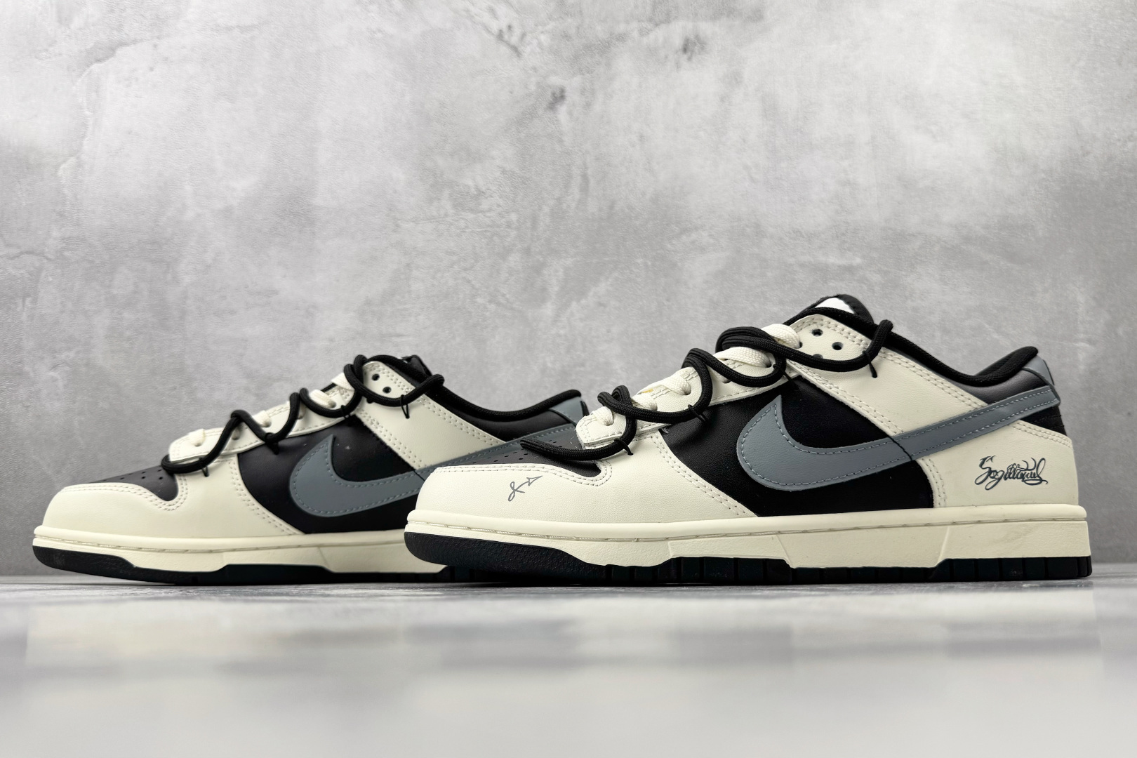 定制球鞋 Nike Dunk 射手座 米灰黑 HF5441-100 定制球鞋 Nike Dunk 射手座 米灰黑 HF5441-100