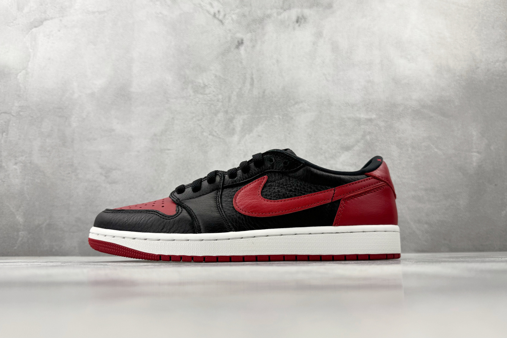 全新工厂开发 Jordan Air Jordan 1 Retro OG”Banned”黑红白 IW6276-001 全新工厂开发 Jordan Air Jordan 1 Retro OG”Banned”黑红白 IW6276-001