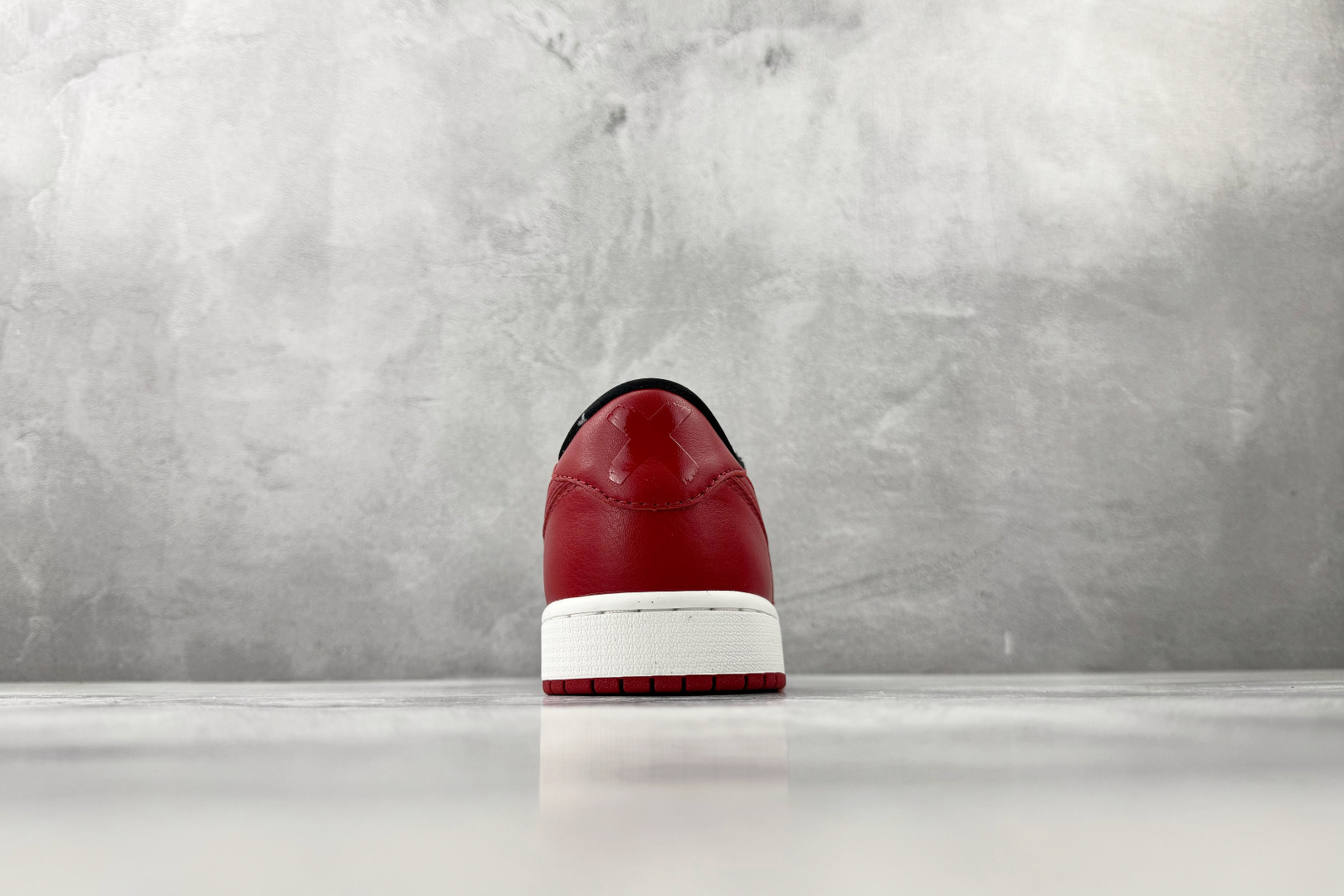 全新工厂开发 Jordan Air Jordan 1 Retro OG”Banned”黑红白 IW6276-001 全新工厂开发 Jordan Air Jordan 1 Retro OG”Banned”黑红白 IW6276-001