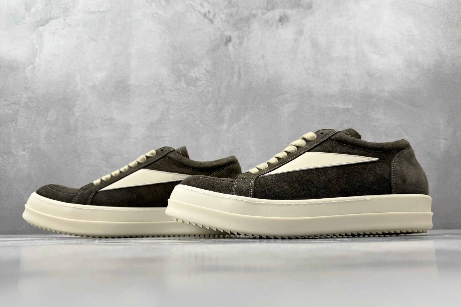 370 RICK OWENS/RO 淡褐色 RU02B2897 LPOLVS