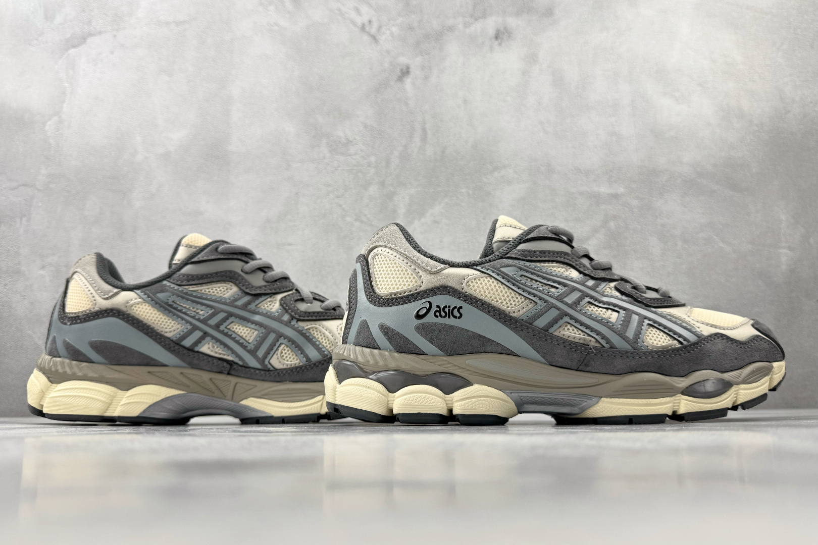 XP 平台专供 ASICS GEL-NYC系列 燕麦灰货号：1201A789-250尺码：36 36.5