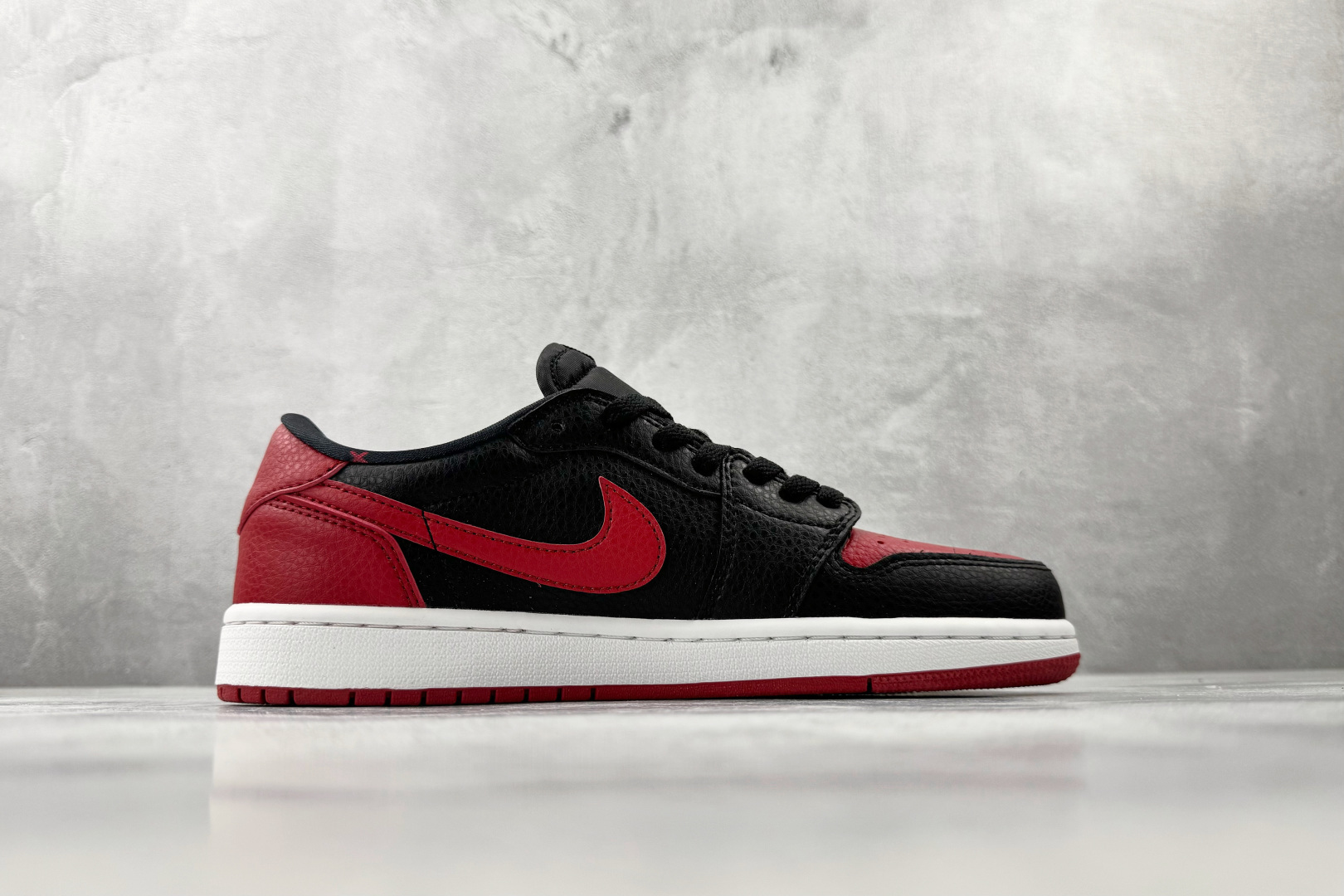 平台爆款 Jordan Air Jordan 1 Retro OG”Banned”黑红白 IW6276-001