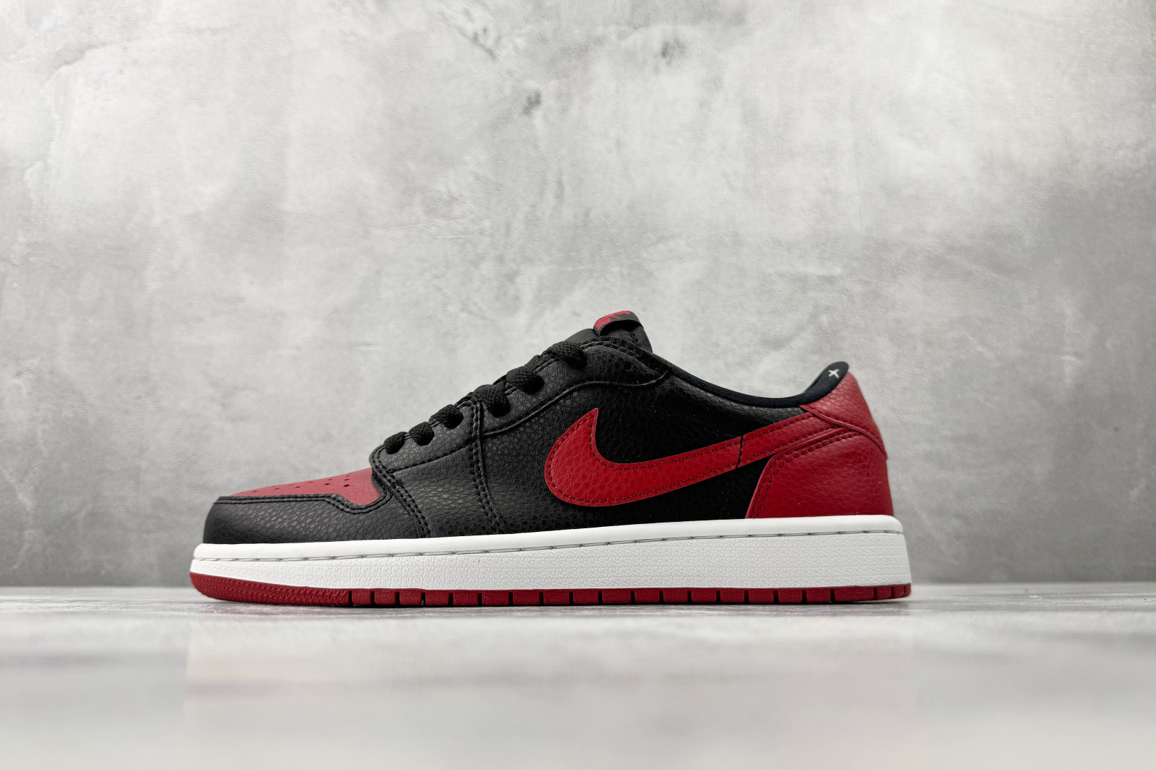 平台爆款 Jordan Air Jordan 1 Retro OG”Banned”黑红白 IW6276-001