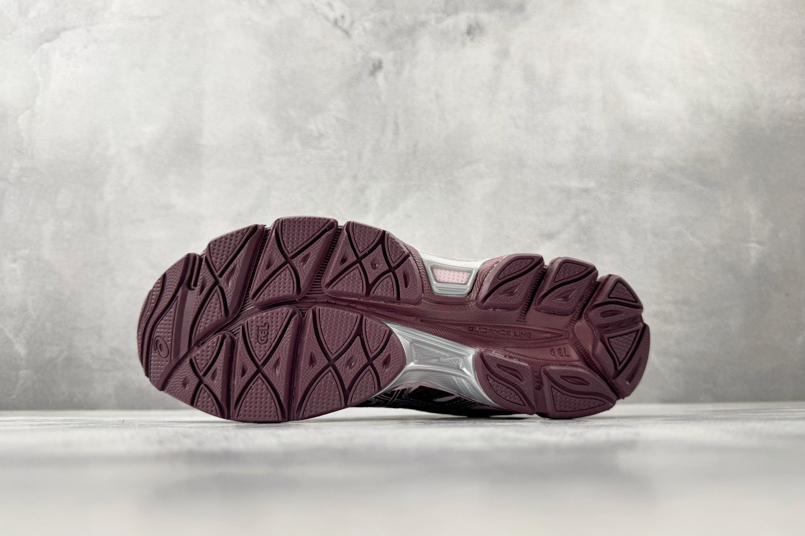 外贸订单 配色齐全 正确版本 完美还原 ASICS Gel-Cumulus 16 都市运动 落日红 1203A733-600-Top High Quatity Cheap Sneakers Fashion Clothing Clothes Bags handbags Shoes of all Brand wholesale With The best Quality And Beautiful Price from China Factory Chinese suppliers wholesaler seller 外贸订单 配色齐全 正确版本 完美还原 ASICS Gel-Cumulus 16 都市运动 落日红 1203A733-600