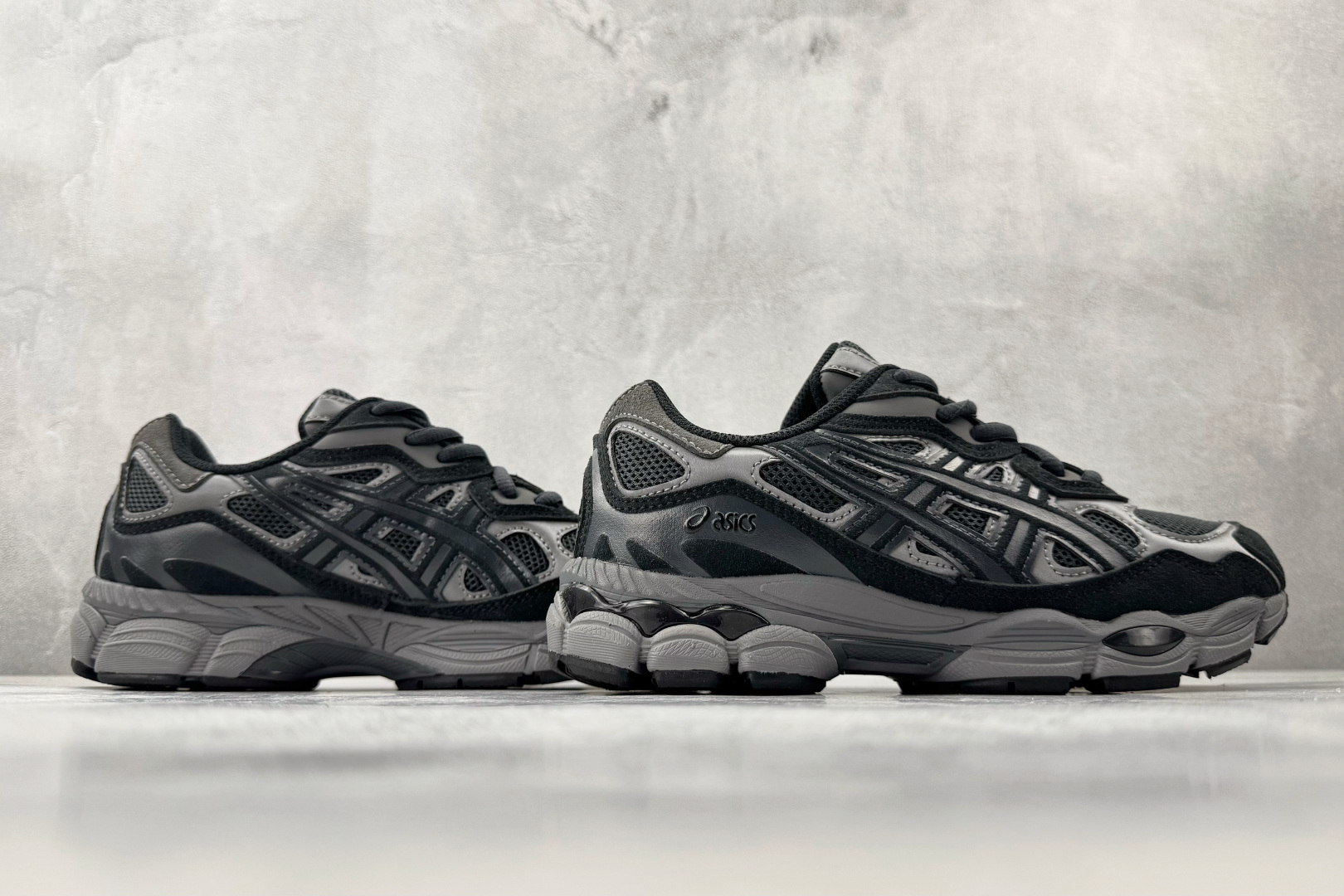 XP 平台专供 ASICS GEL-NYC系列 黑色货号：1201A789-020尺码：36 36.5 