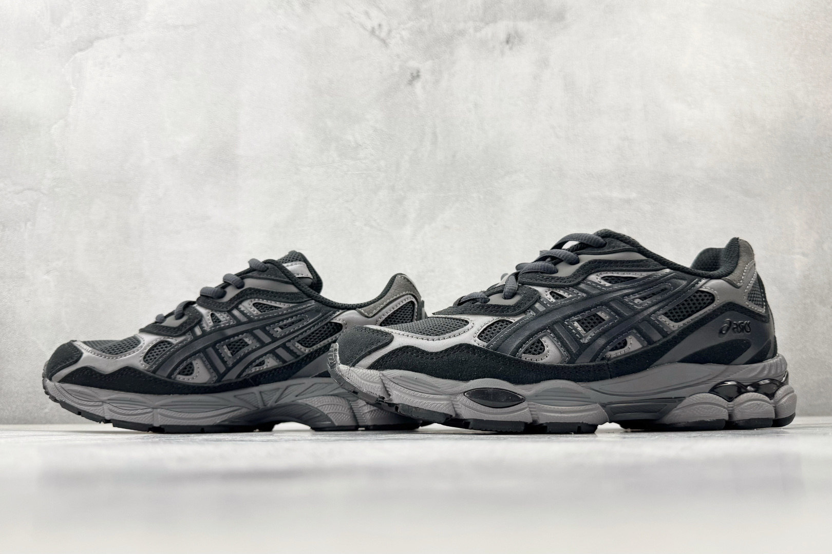 XP 平台专供 ASICS GEL-NYC系列 黑色货号：1201A789-020尺码：36 36.5 