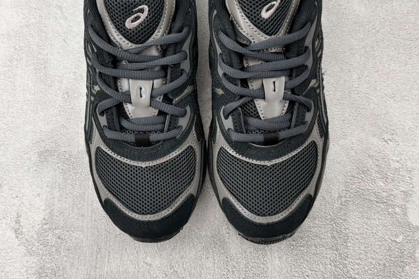 XP 平台专供 ASICS GEL-NYC系列 黑色货号：1201A789-020尺码：36 36.5 