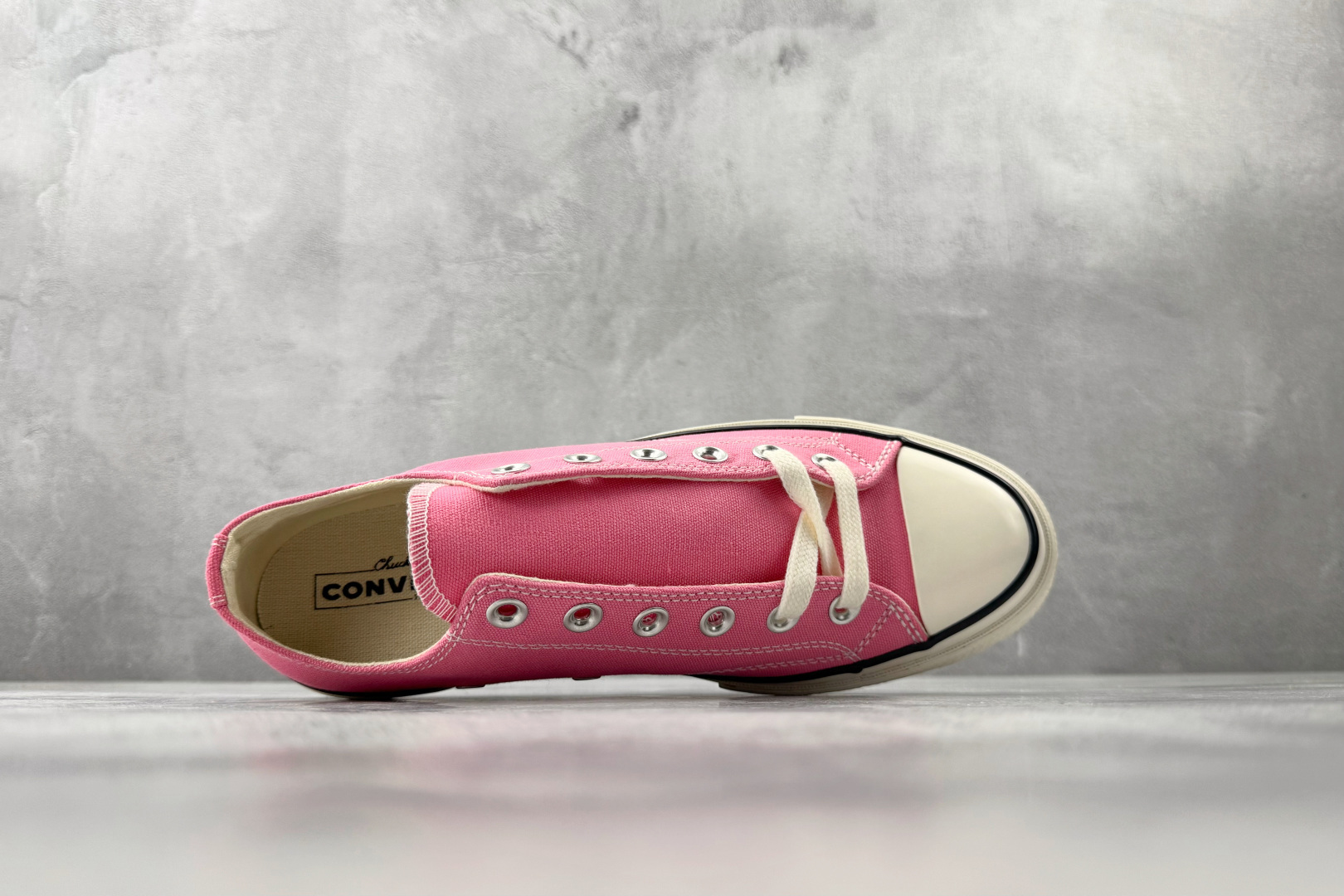 Converse Chuck 70 all star chuck hi 经典常青款 低帮 帆布鞋 男女同款 粉色 172681C-Top High Quatity Cheap Sneakers Fashion Clothing Clothes Bags handbags Shoes of all Brand wholesale With The best Quality And Beautiful Price from China Factory Chinese suppliers wholesaler seller Converse Chuck 70 all star chuck hi 经典常青款 低帮 帆布鞋 男女同款 粉色 172681C